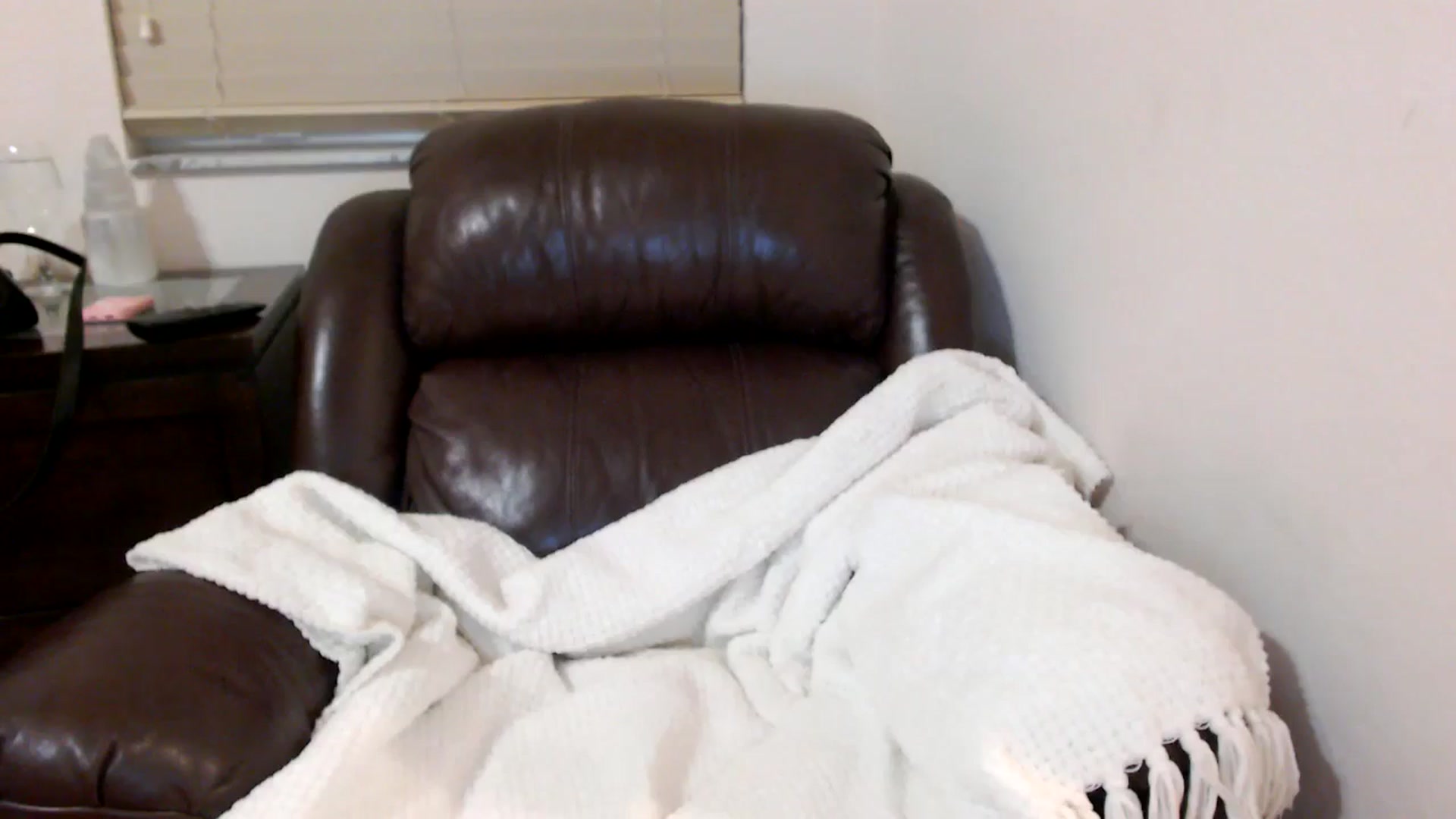 Gallery image thumbnail from MickaylaStar's myfreecams stream on, 06/06/2025, 02:35 image 16 of 20