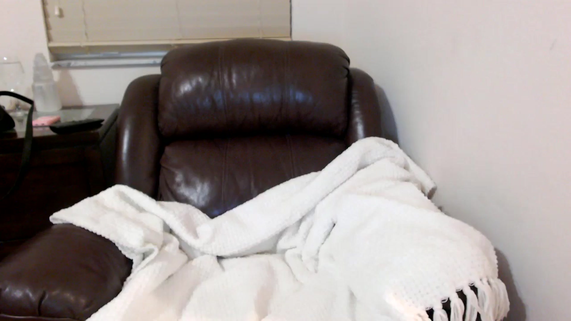Gallery image thumbnail from MickaylaStar's myfreecams stream on, 06/06/2025, 02:35 image 17 of 20