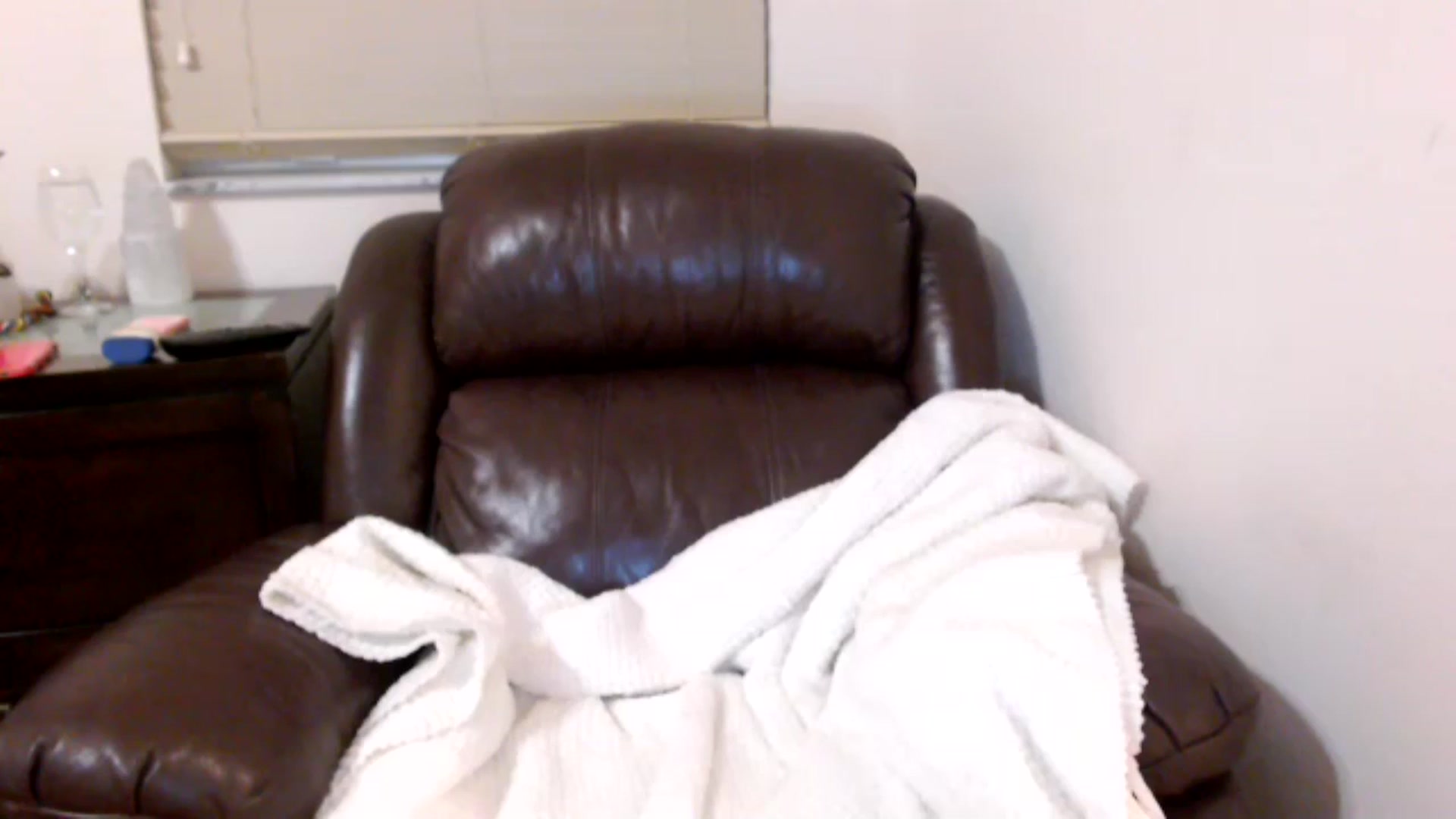 Gallery image thumbnail from MickaylaStar's myfreecams stream on, 06/06/2025, 04:03 image 9 of 20