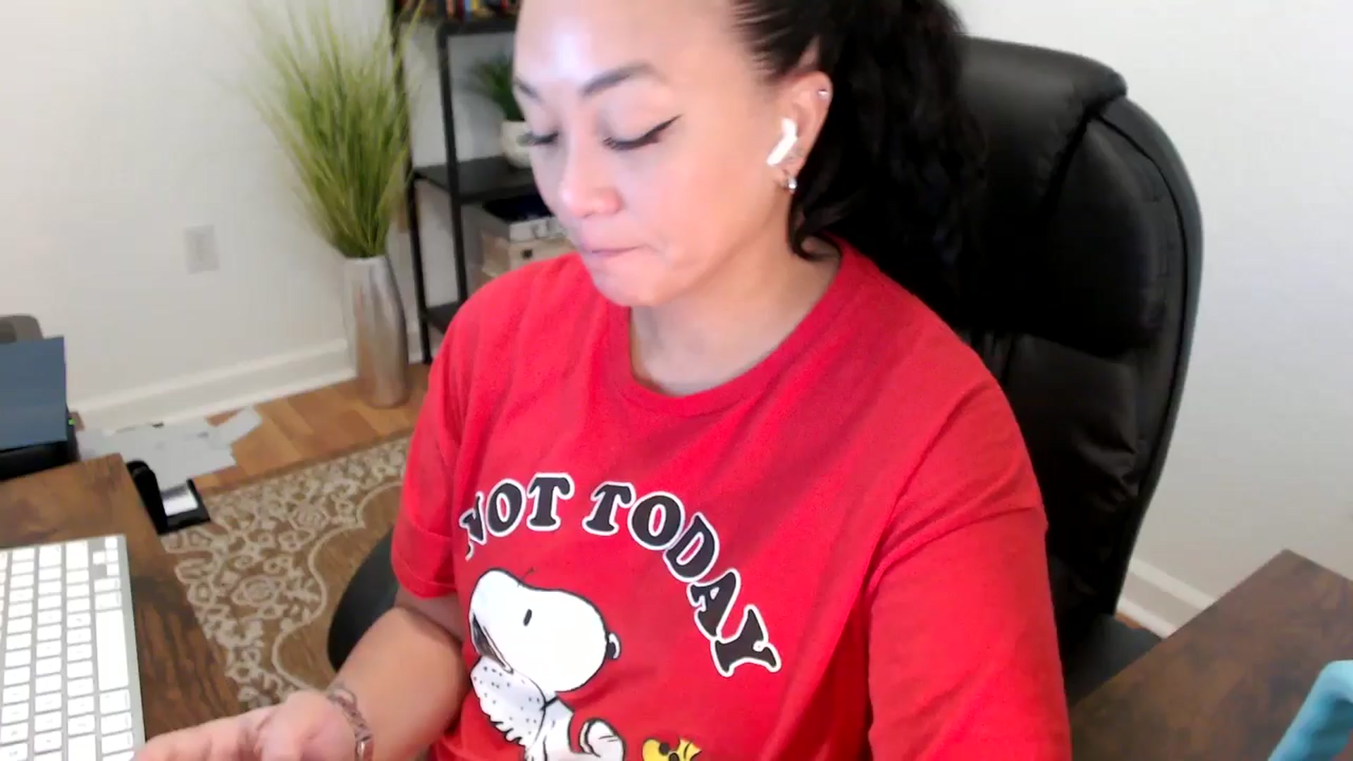 Gallery image thumbnail from MickaylaStar's myfreecams stream on, 06/06/2025, 15:02 image 11 of 20