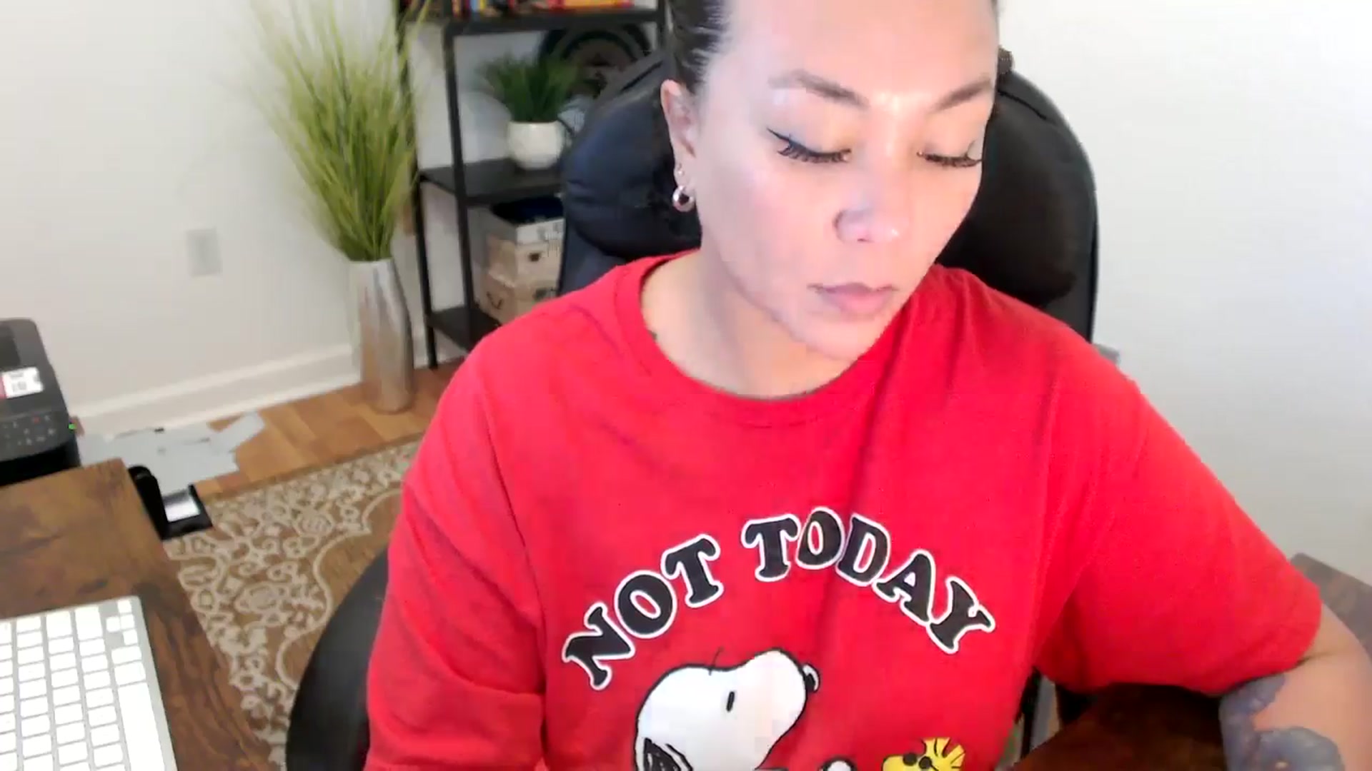 Gallery image thumbnail from MickaylaStar's myfreecams stream on, 06/06/2025, 16:07 image 2 of 20