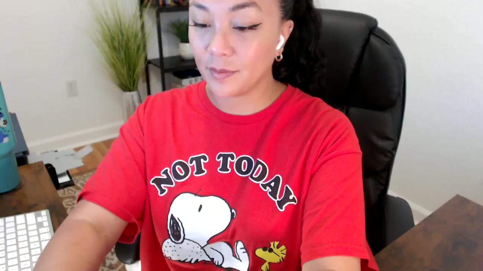 Gallery image thumbnail from MickaylaStar's myfreecams stream on, 06/06/2025, 16:07 image 19 of 20