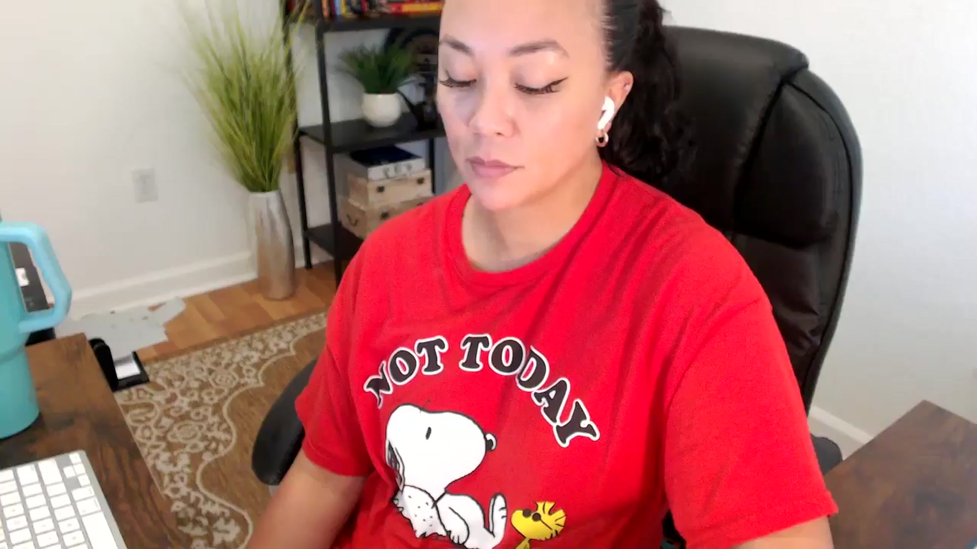 Gallery image thumbnail from MickaylaStar's myfreecams stream on, 06/06/2025, 19:33 image 20 of 20