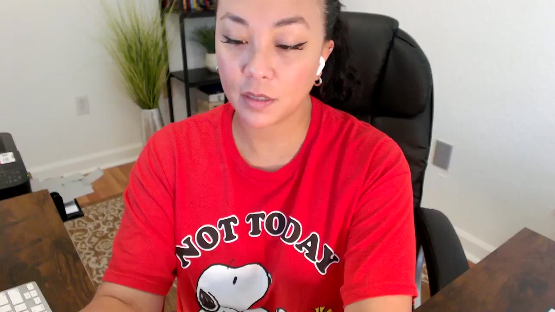 Gallery image thumbnail from MickaylaStar's myfreecams stream on, 06/06/2025, 19:59 image 11 of 20