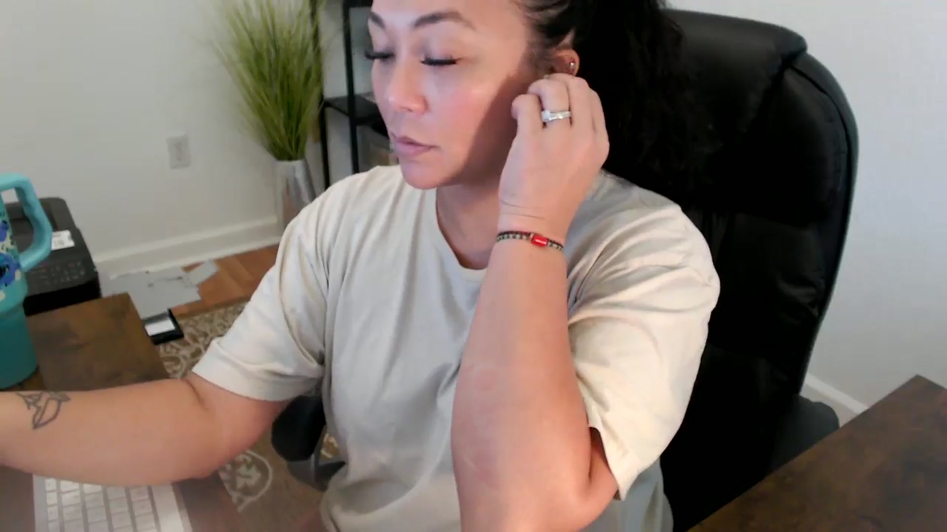 Gallery image thumbnail from MickaylaStar's myfreecams stream on, 06/09/2025, 20:24 image 20 of 20