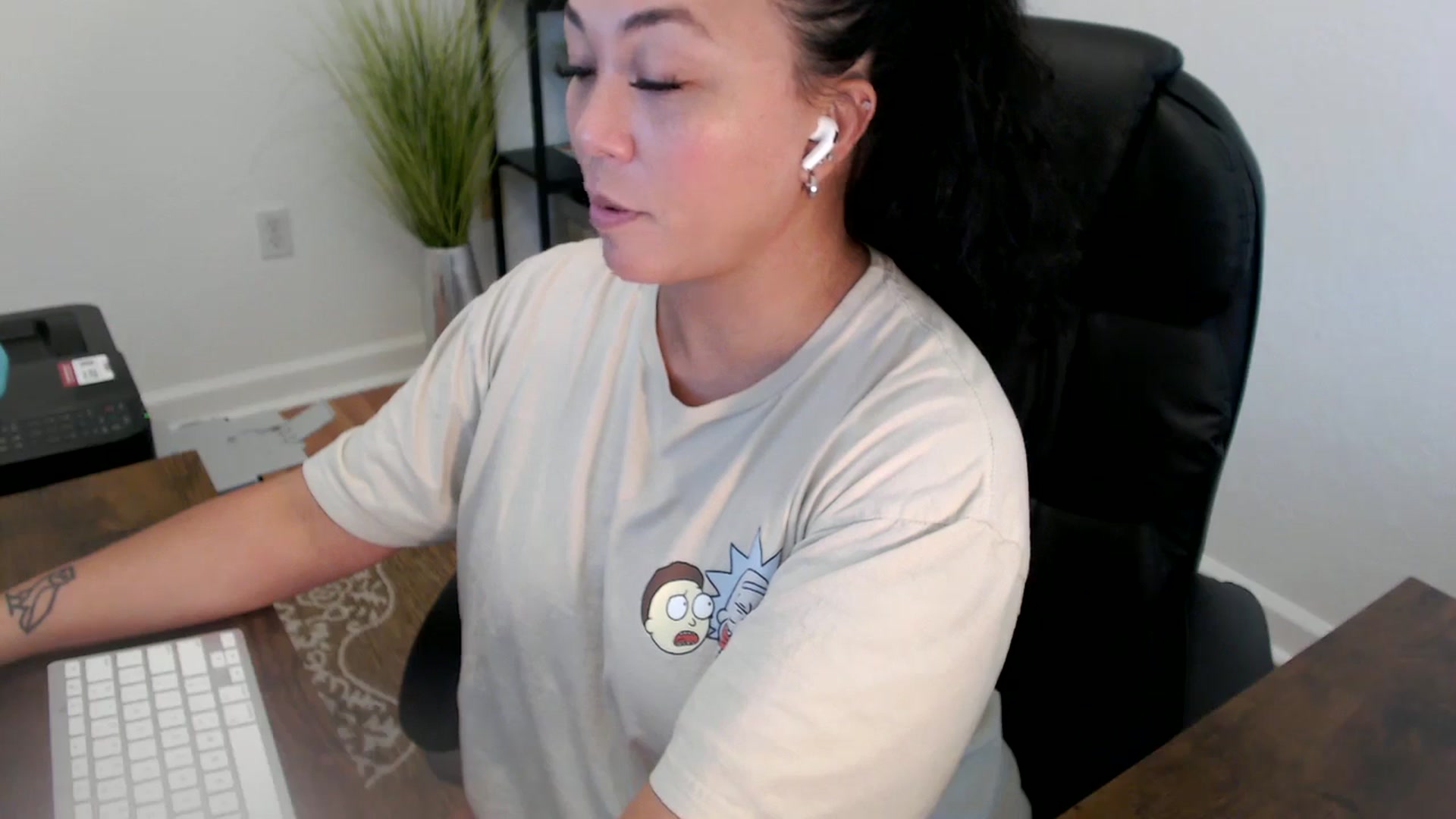 Gallery image thumbnail from MickaylaStar's myfreecams stream on, 06/09/2025, 20:24 image 14 of 20