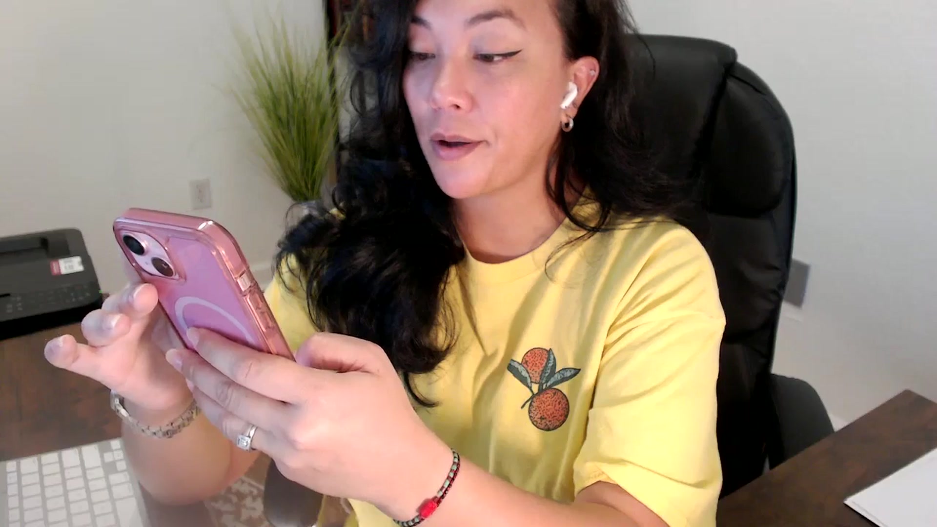 Gallery image thumbnail from MickaylaStar's myfreecams stream on, 06/11/2025, 17:19 image 8 of 20
