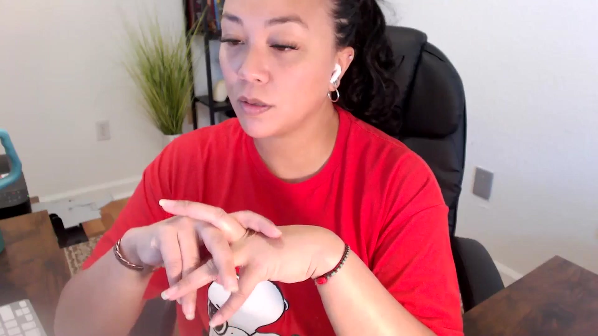 Gallery image thumbnail from MickaylaStar's myfreecams stream on, 06/20/2025, 19:04 image 19 of 20