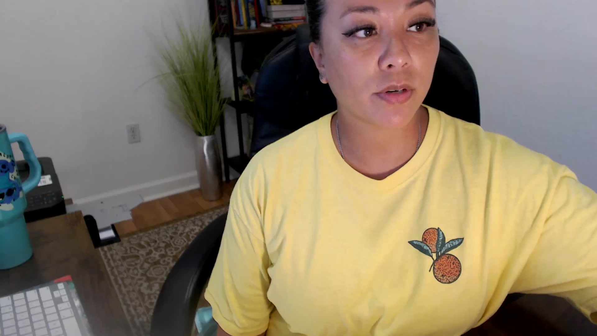 Gallery image thumbnail from MickaylaStar's myfreecams stream on, 06/24/2025, 18:45 image 7 of 20