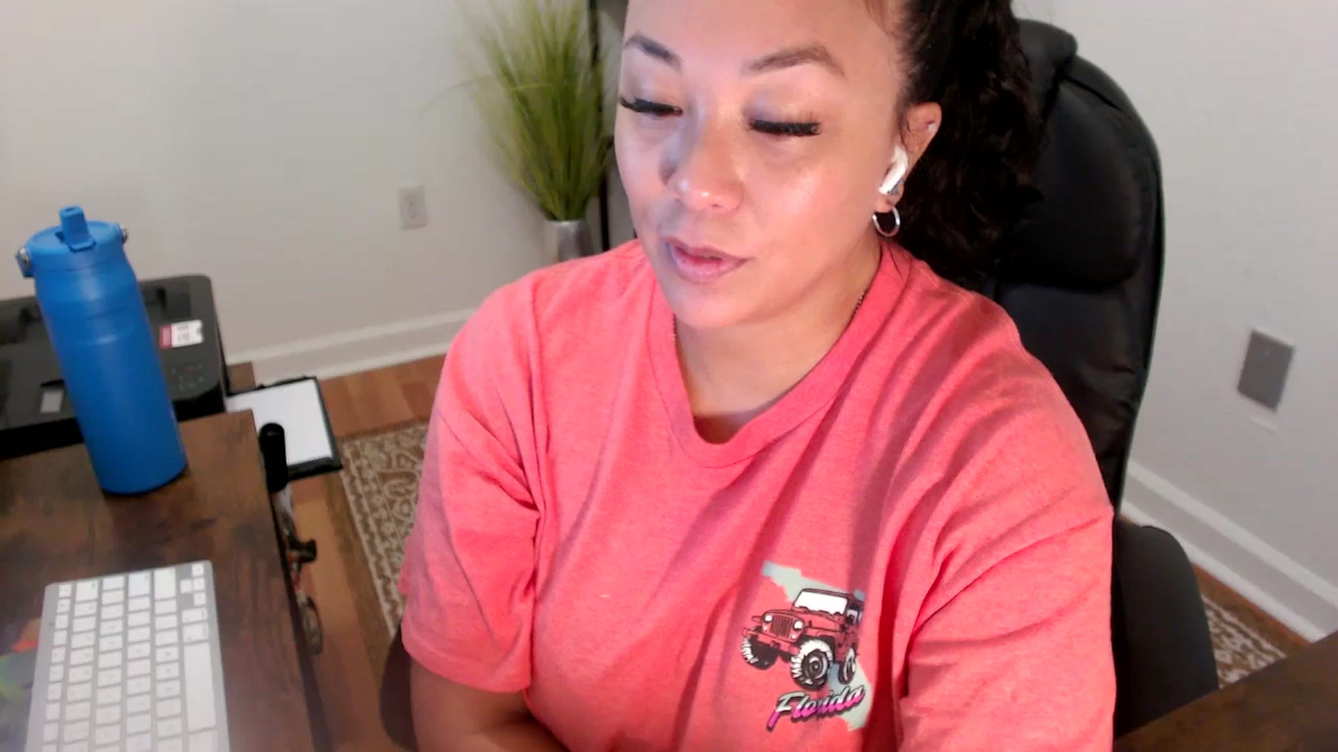 Gallery image thumbnail from MickaylaStar's myfreecams stream on, 06/30/2025, 16:47 image 19 of 20
