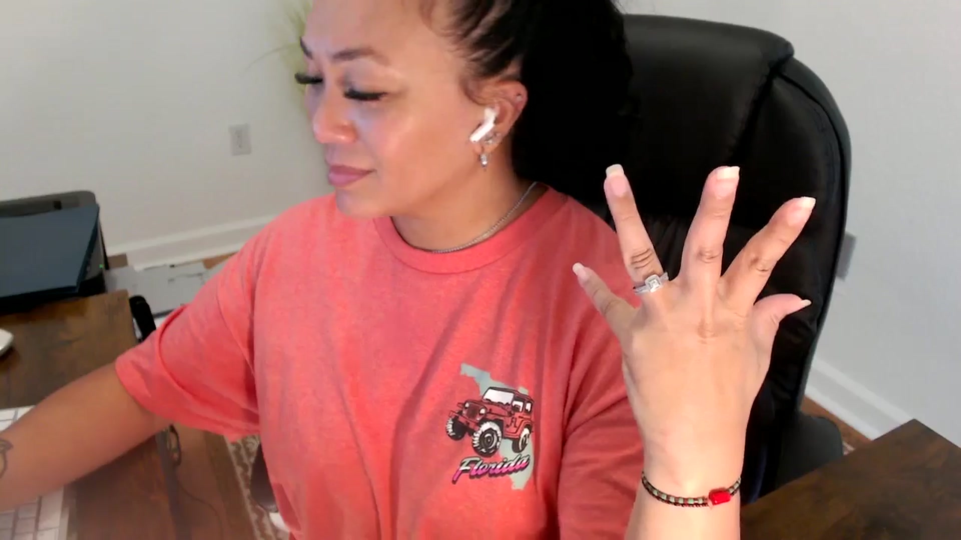 Gallery image thumbnail from MickaylaStar's myfreecams stream on, 06/30/2025, 20:19 image 20 of 20