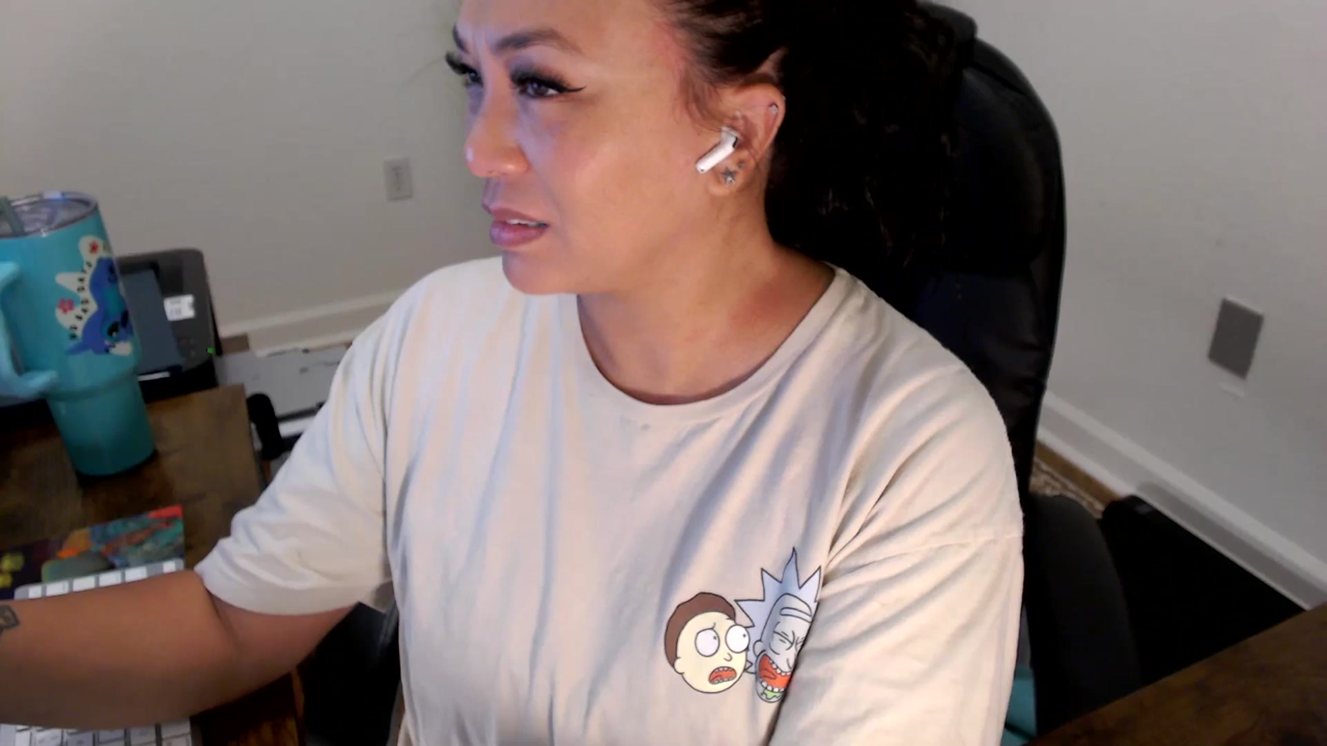 Gallery image thumbnail from MickaylaStar's myfreecams stream on, 07/03/2025, 14:52 image 18 of 20