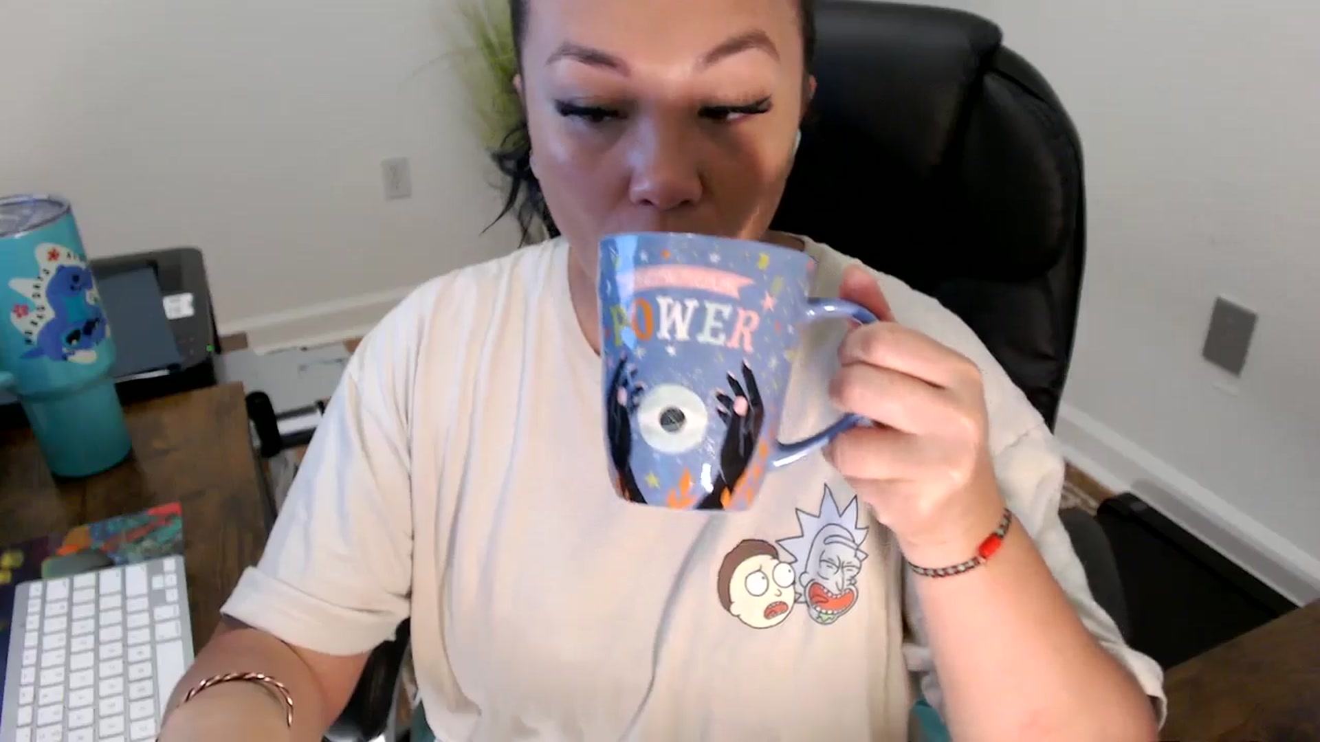 Gallery image thumbnail from MickaylaStar's myfreecams stream on, 07/03/2025, 14:52 image 9 of 20