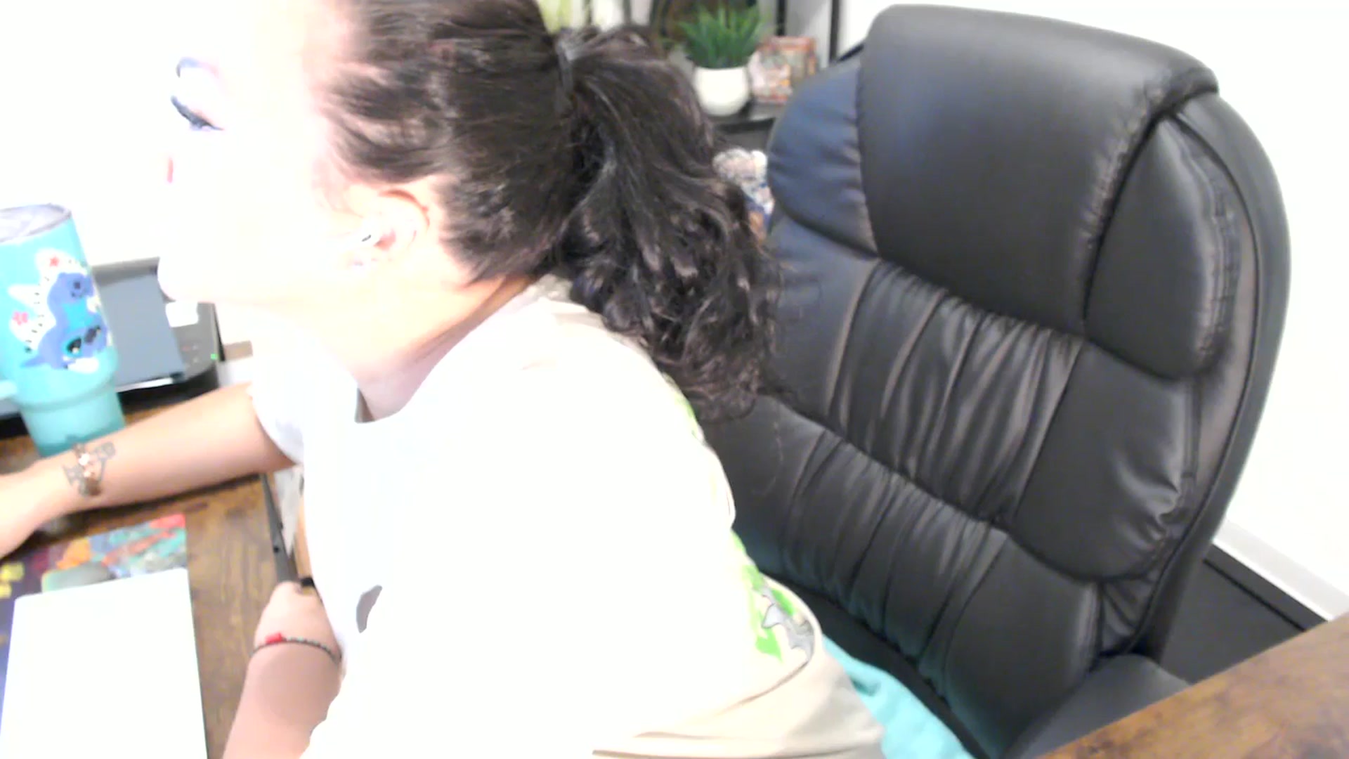 Gallery image thumbnail from MickaylaStar's myfreecams stream on, 07/03/2025, 14:52 image 10 of 20