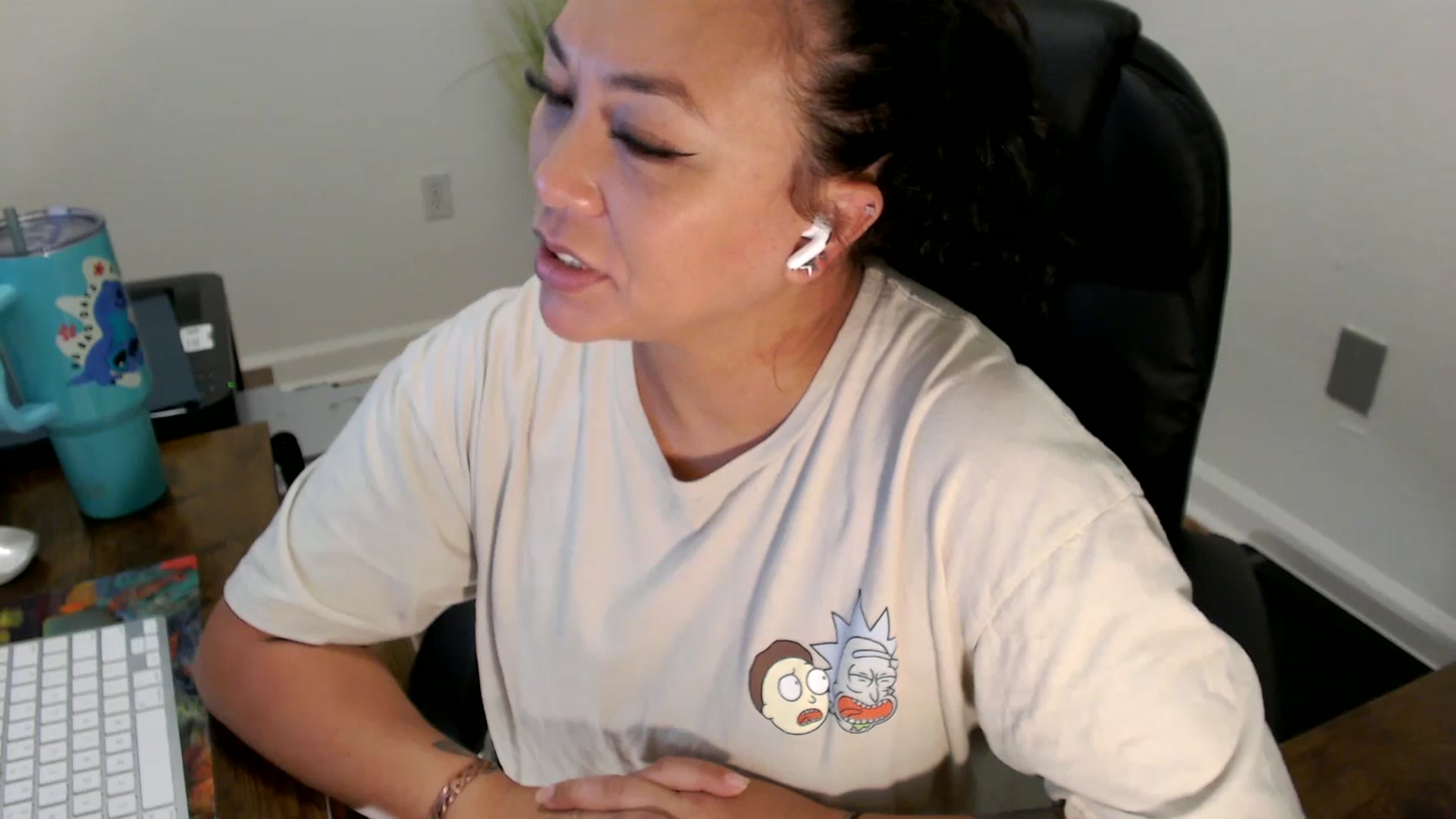 Gallery image thumbnail from MickaylaStar's myfreecams stream on, 07/03/2025, 16:41 image 20 of 20