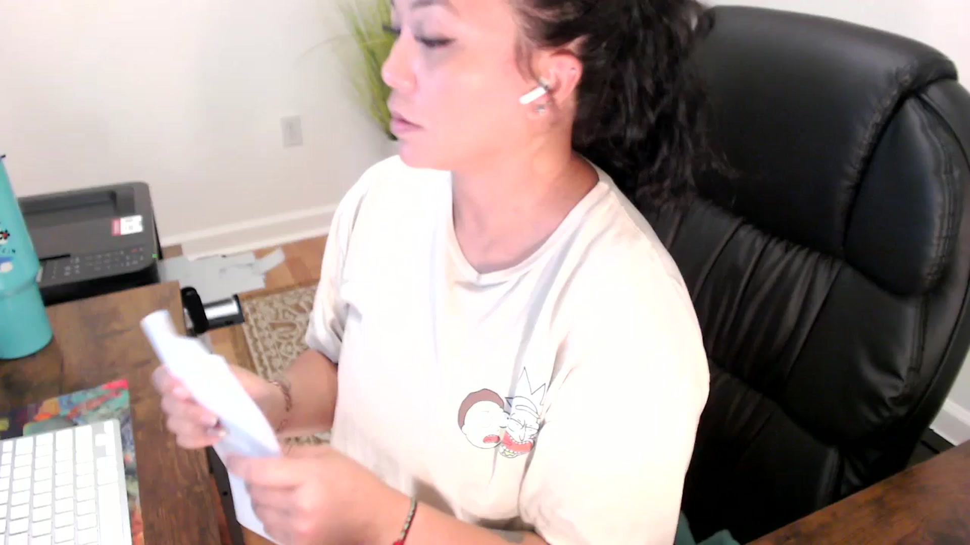 Gallery image thumbnail from MickaylaStar's myfreecams stream on, 07/03/2025, 17:55 image 1 of 20