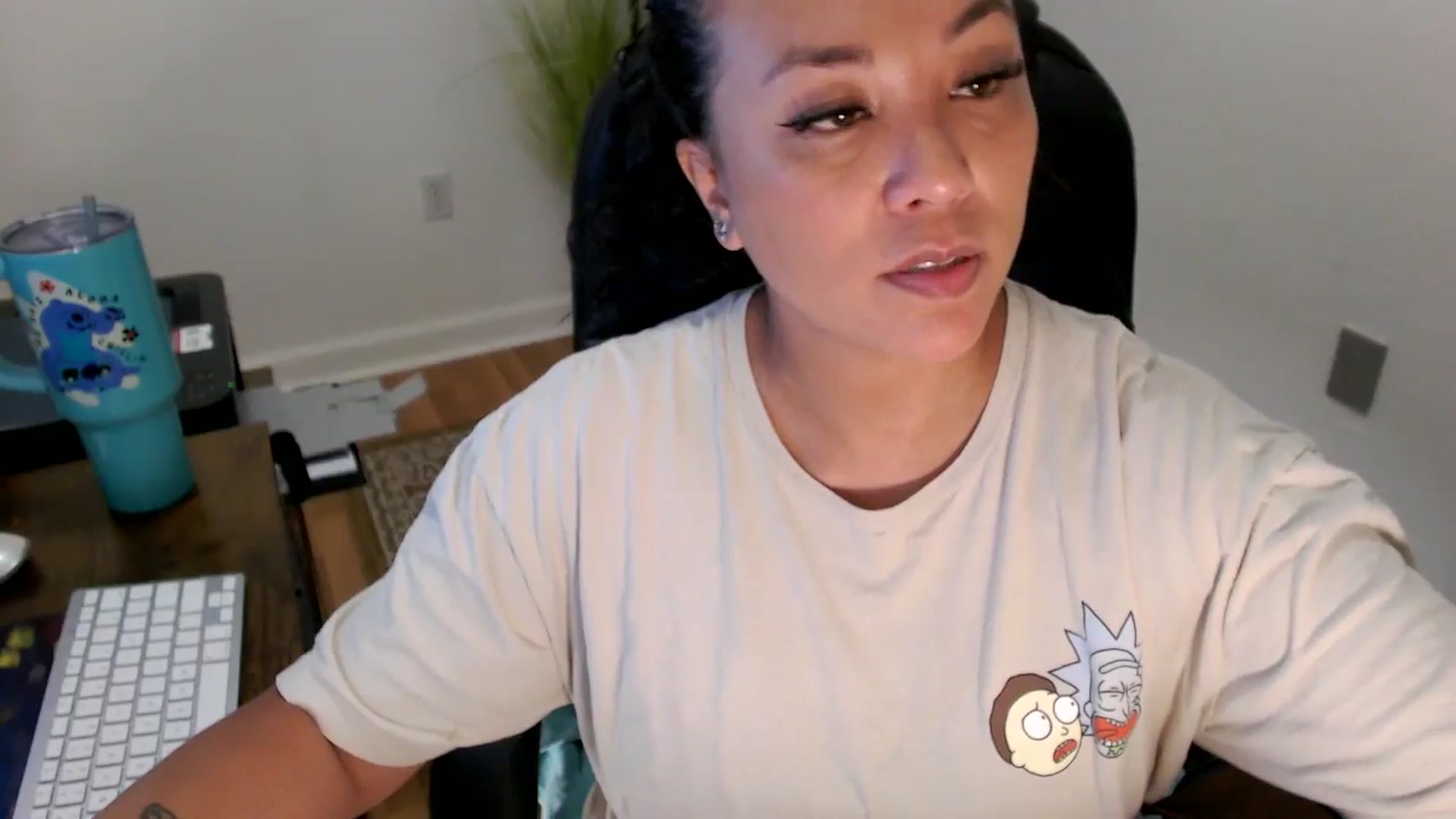 Gallery image thumbnail from MickaylaStar's myfreecams stream on, 07/03/2025, 20:01 image 19 of 20