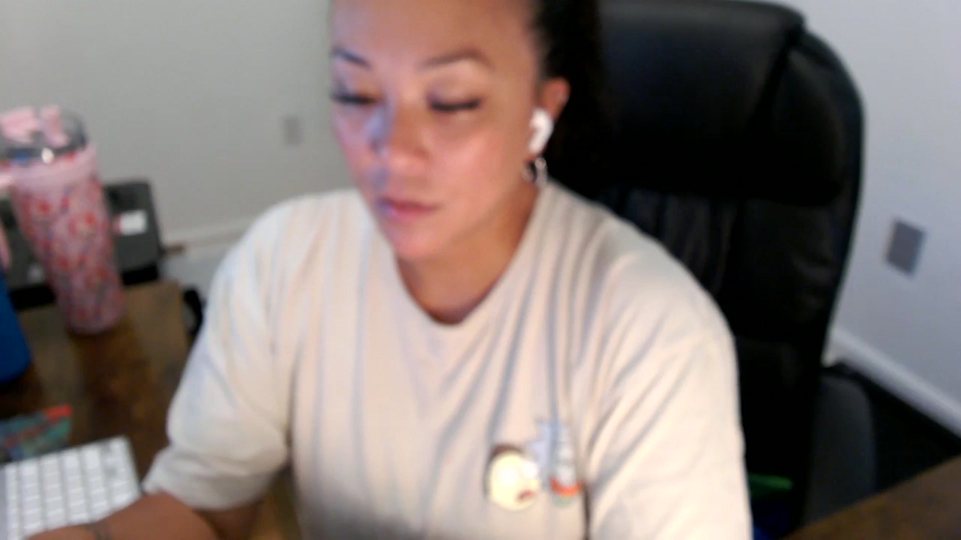 Gallery image thumbnail from MickaylaStar's myfreecams stream on, 07/21/2025, 17:50 image 18 of 20