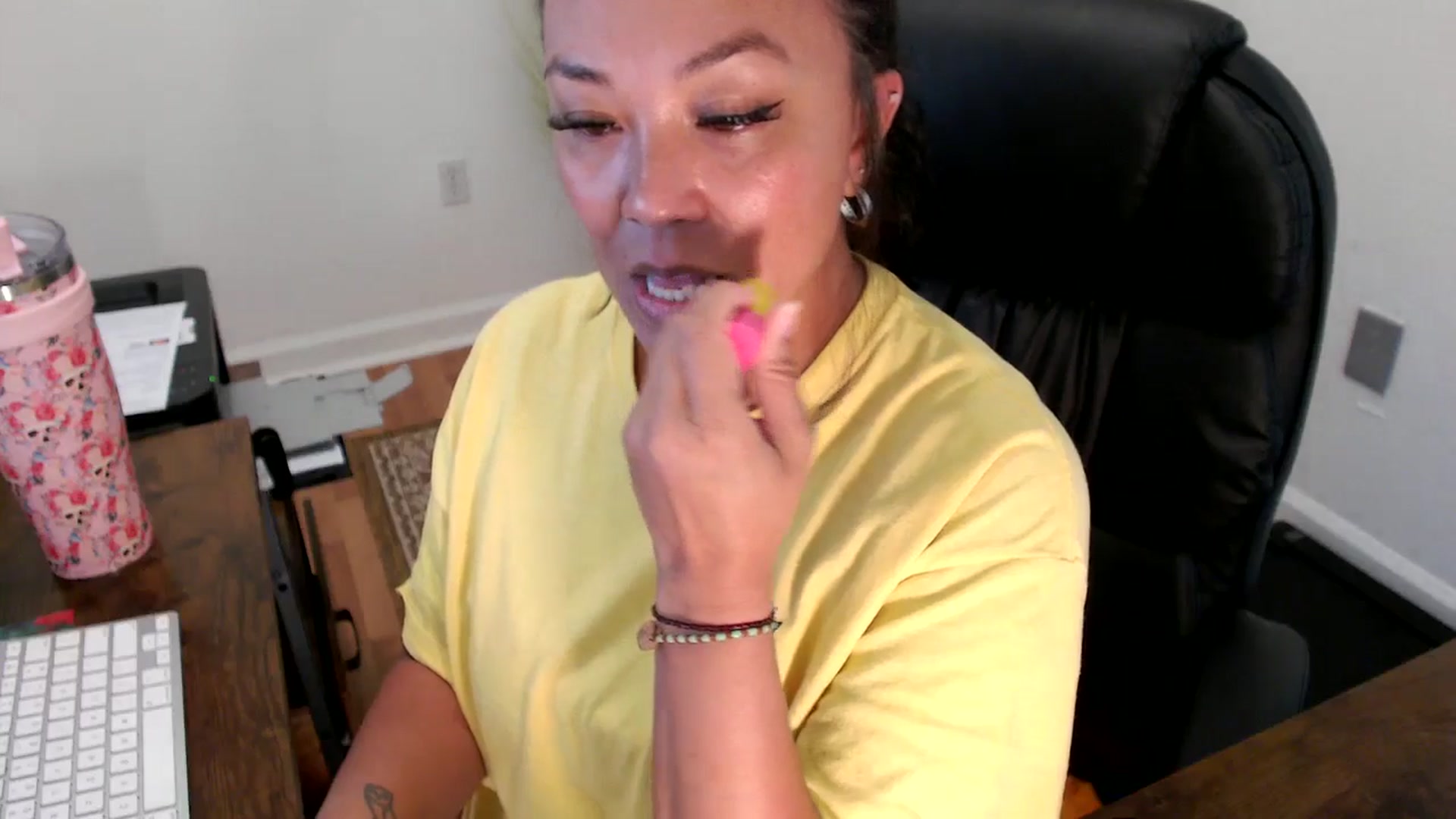Gallery image thumbnail from MickaylaStar's myfreecams stream on, 07/25/2025, 19:30 image 15 of 20
