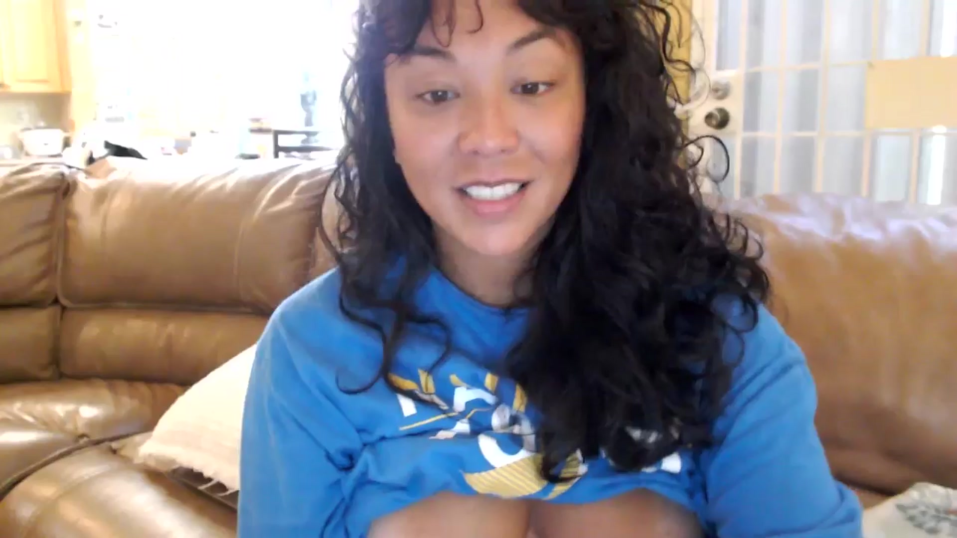 Gallery image thumbnail from MickaylaStar's myfreecams stream on, 07/27/2025, 16:45 image 18 of 20
