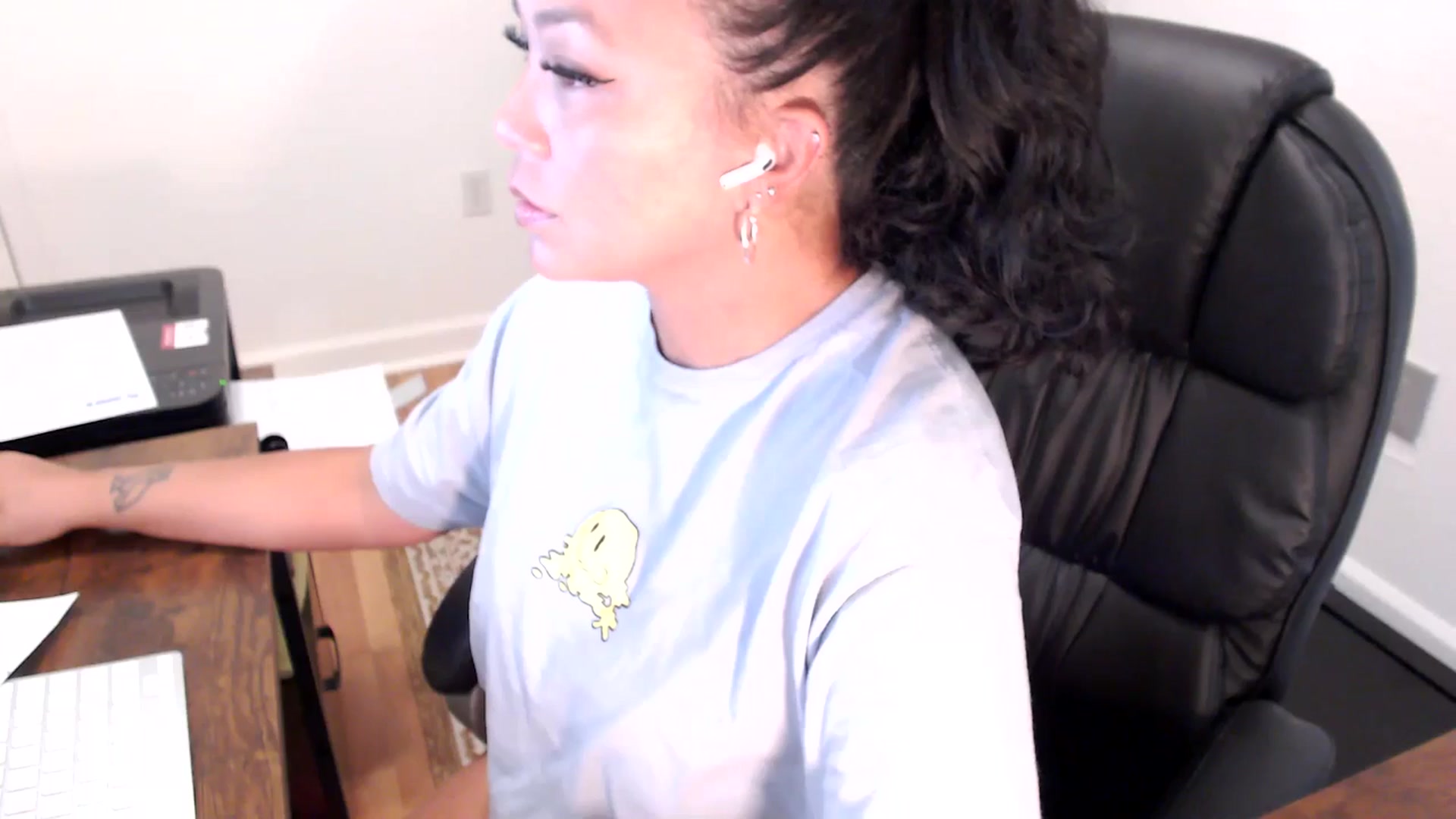 Gallery image thumbnail from MickaylaStar's myfreecams stream on, 07/28/2025, 14:57 image 2 of 20
