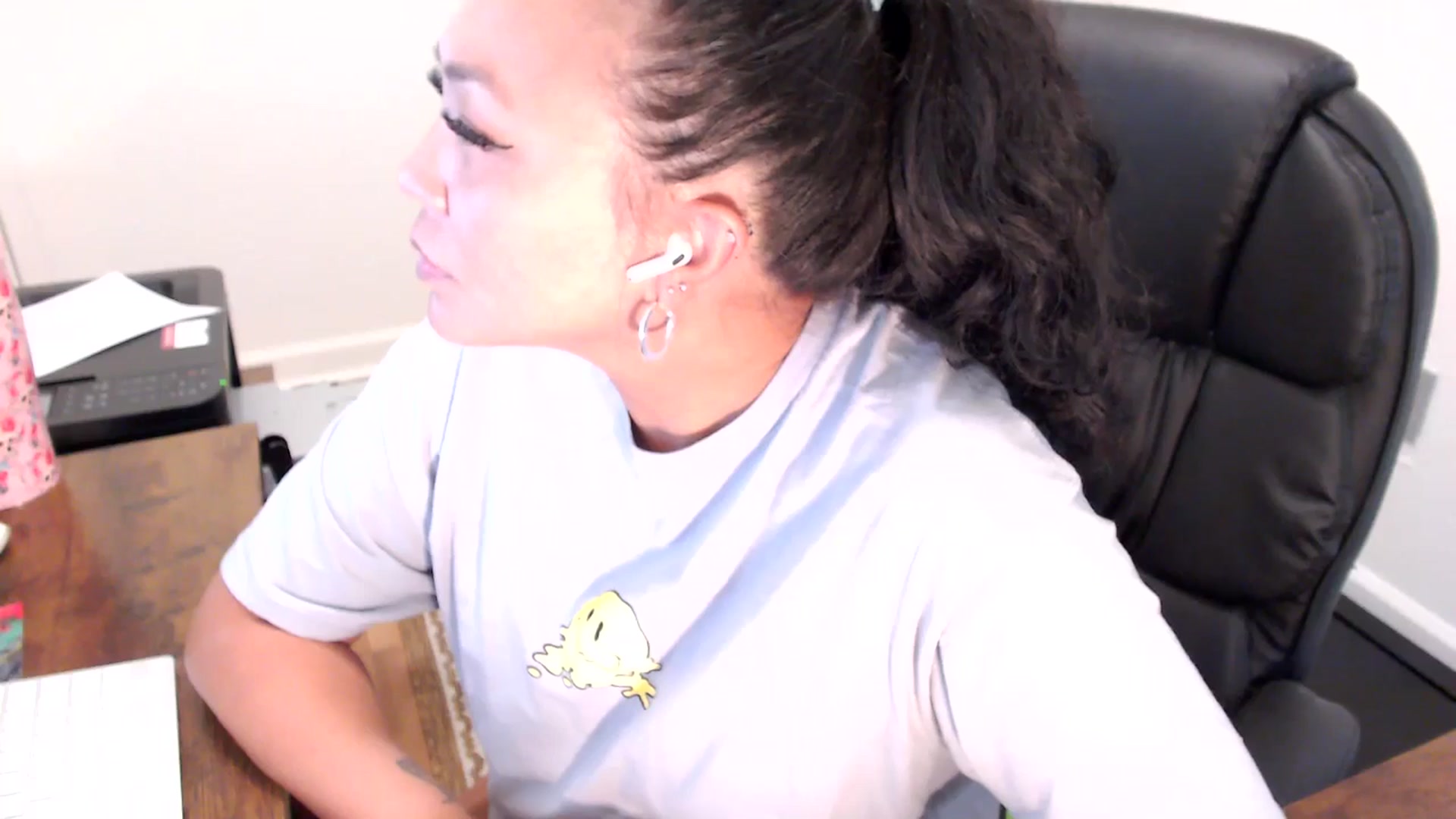 Gallery image thumbnail from MickaylaStar's myfreecams stream on, 07/28/2025, 15:26 image 19 of 20