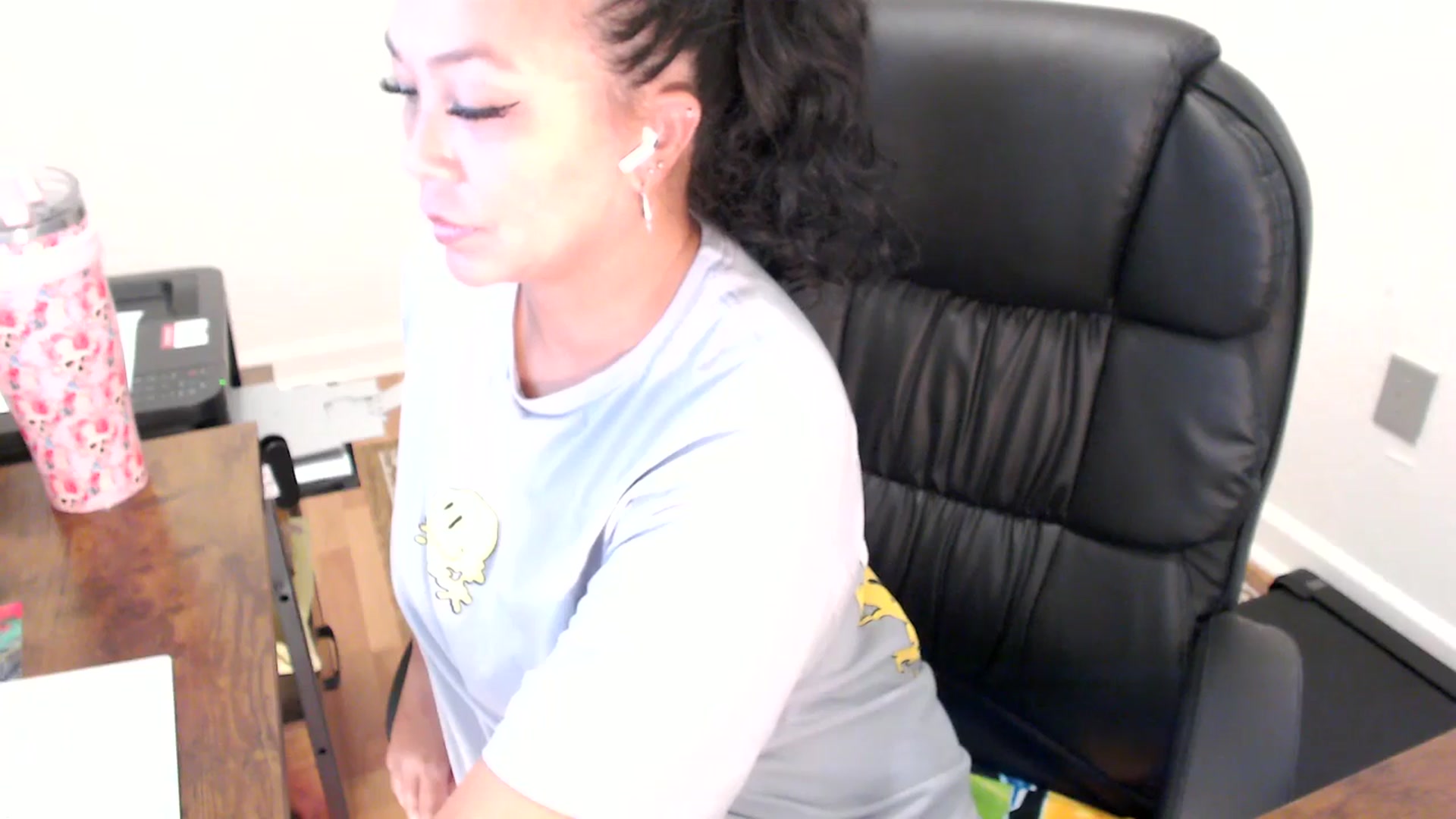 Gallery image thumbnail from MickaylaStar's myfreecams stream on, 07/28/2025, 15:52 image 3 of 20