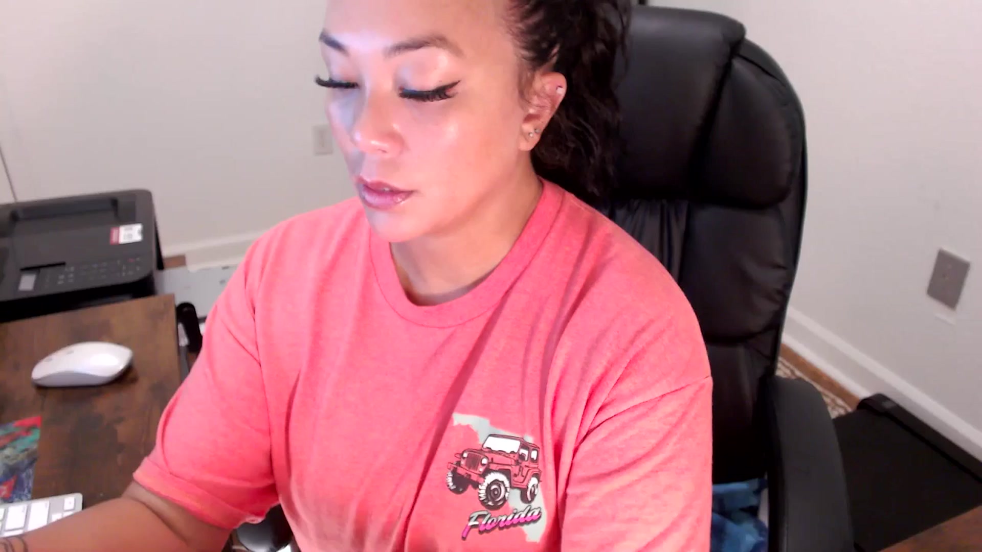 Gallery image thumbnail from MickaylaStar's myfreecams stream on, 07/29/2025, 14:46 image 1 of 20