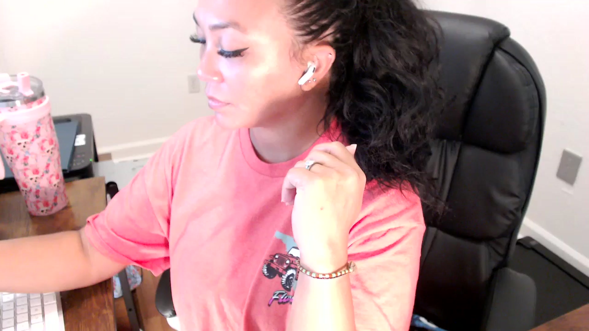 Gallery image thumbnail from MickaylaStar's myfreecams stream on, 07/29/2025, 16:51 image 2 of 20