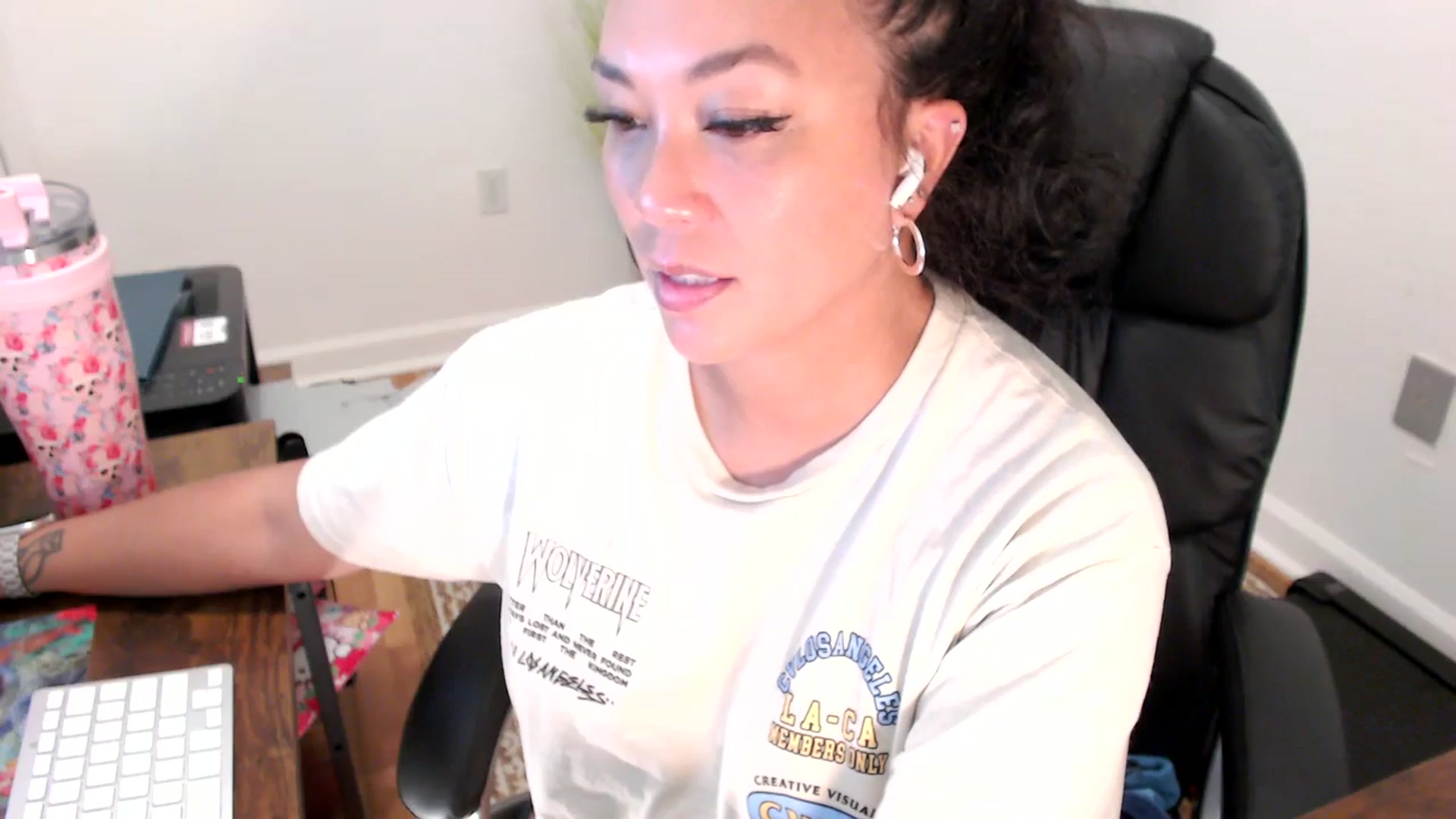 Gallery image thumbnail from MickaylaStar's myfreecams stream on, 07/30/2025, 17:36 image 19 of 20