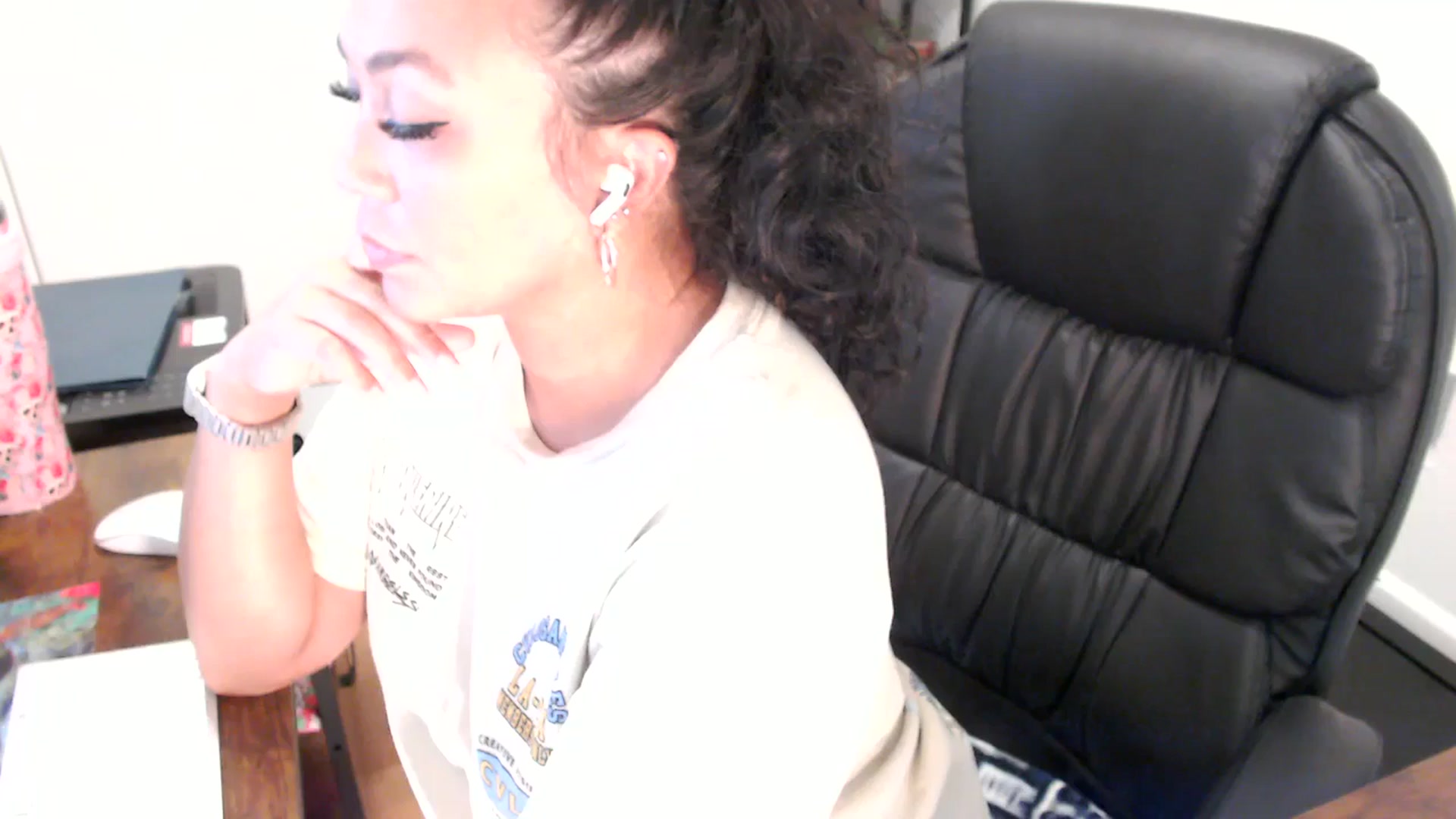Gallery image thumbnail from MickaylaStar's myfreecams stream on, 07/30/2025, 19:10 image 20 of 20