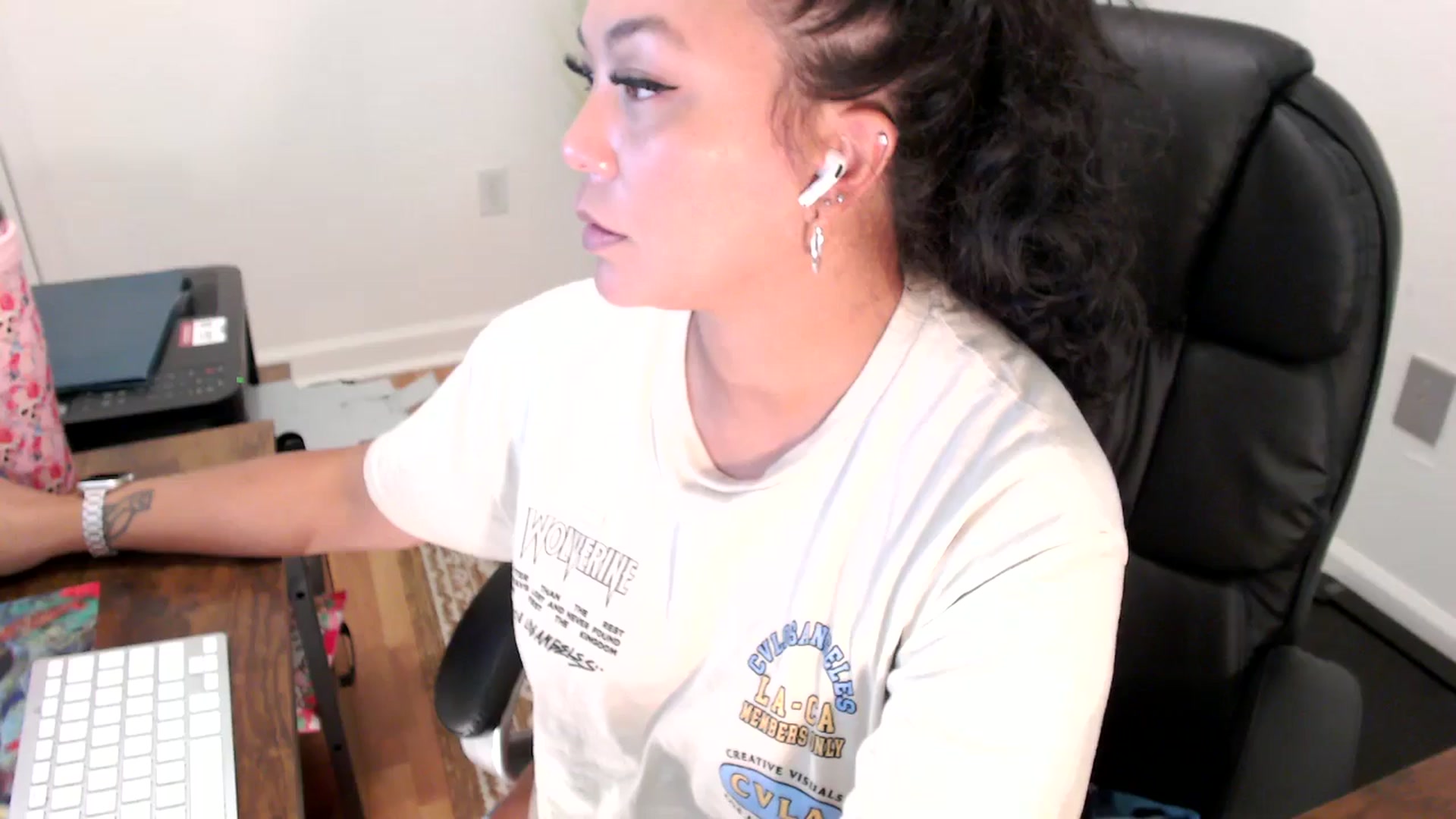 Gallery image thumbnail from MickaylaStar's myfreecams stream on, 07/30/2025, 19:10 image 15 of 20