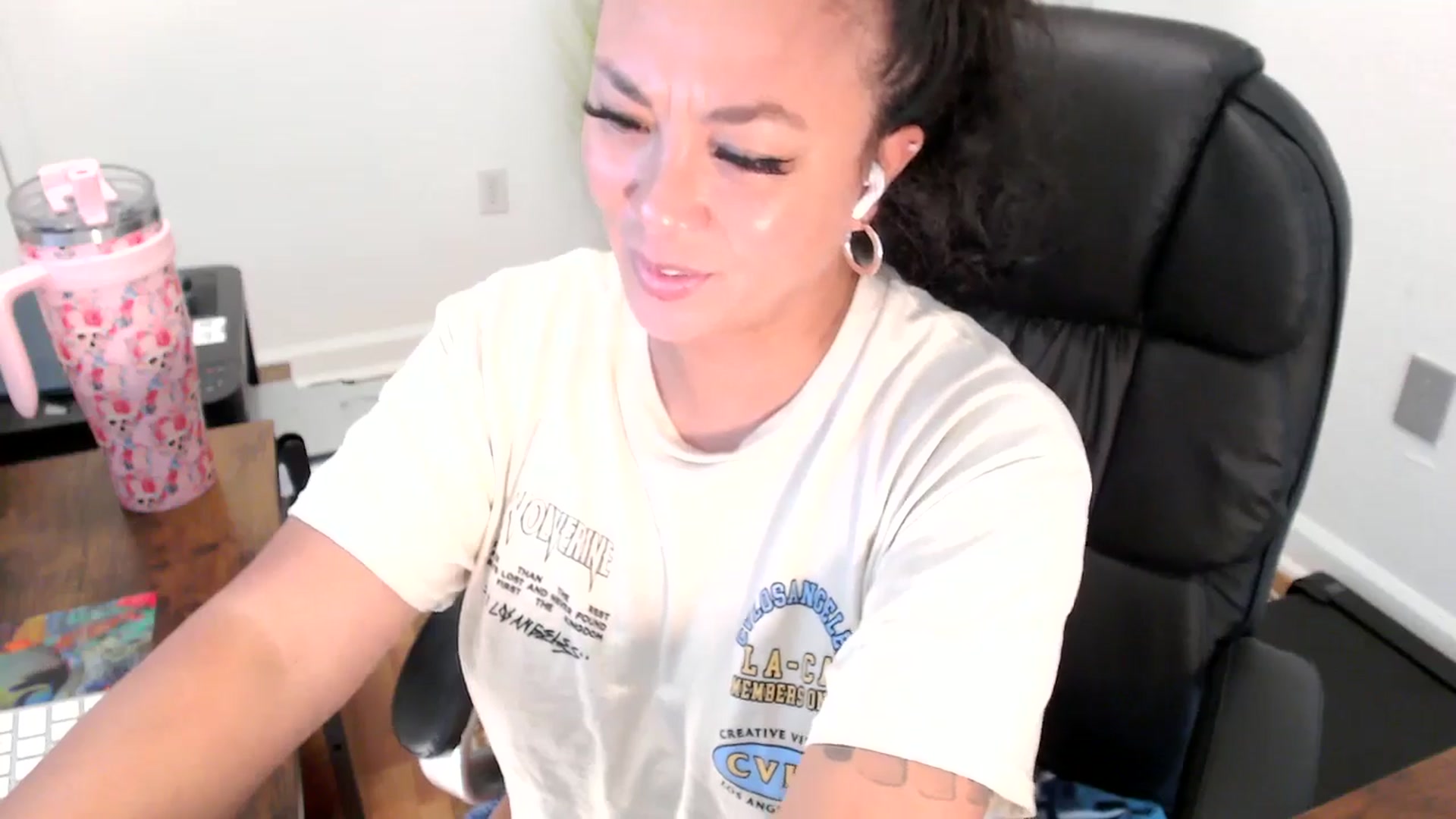 Gallery image thumbnail from MickaylaStar's myfreecams stream on, 07/30/2025, 19:52 image 20 of 20