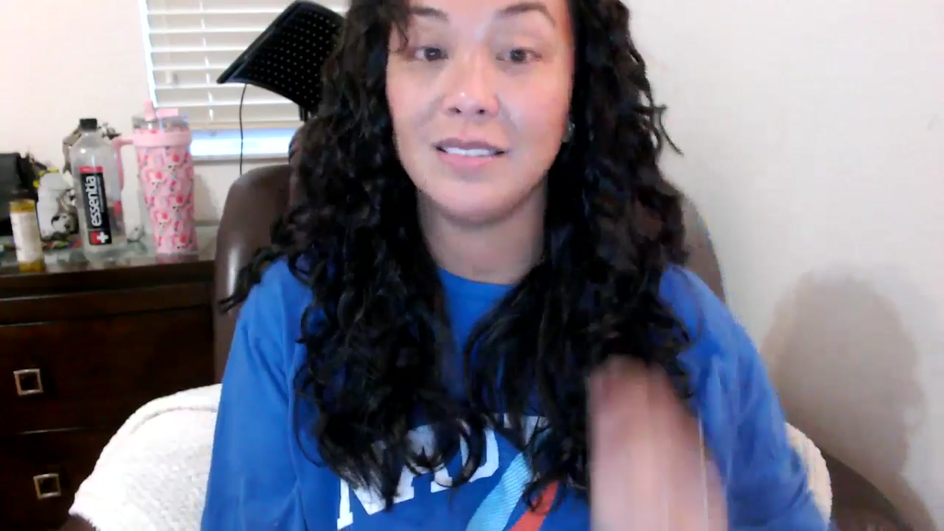 Gallery image thumbnail from MickaylaStar's myfreecams stream on, 07/31/2025, 24:22 image 4 of 20