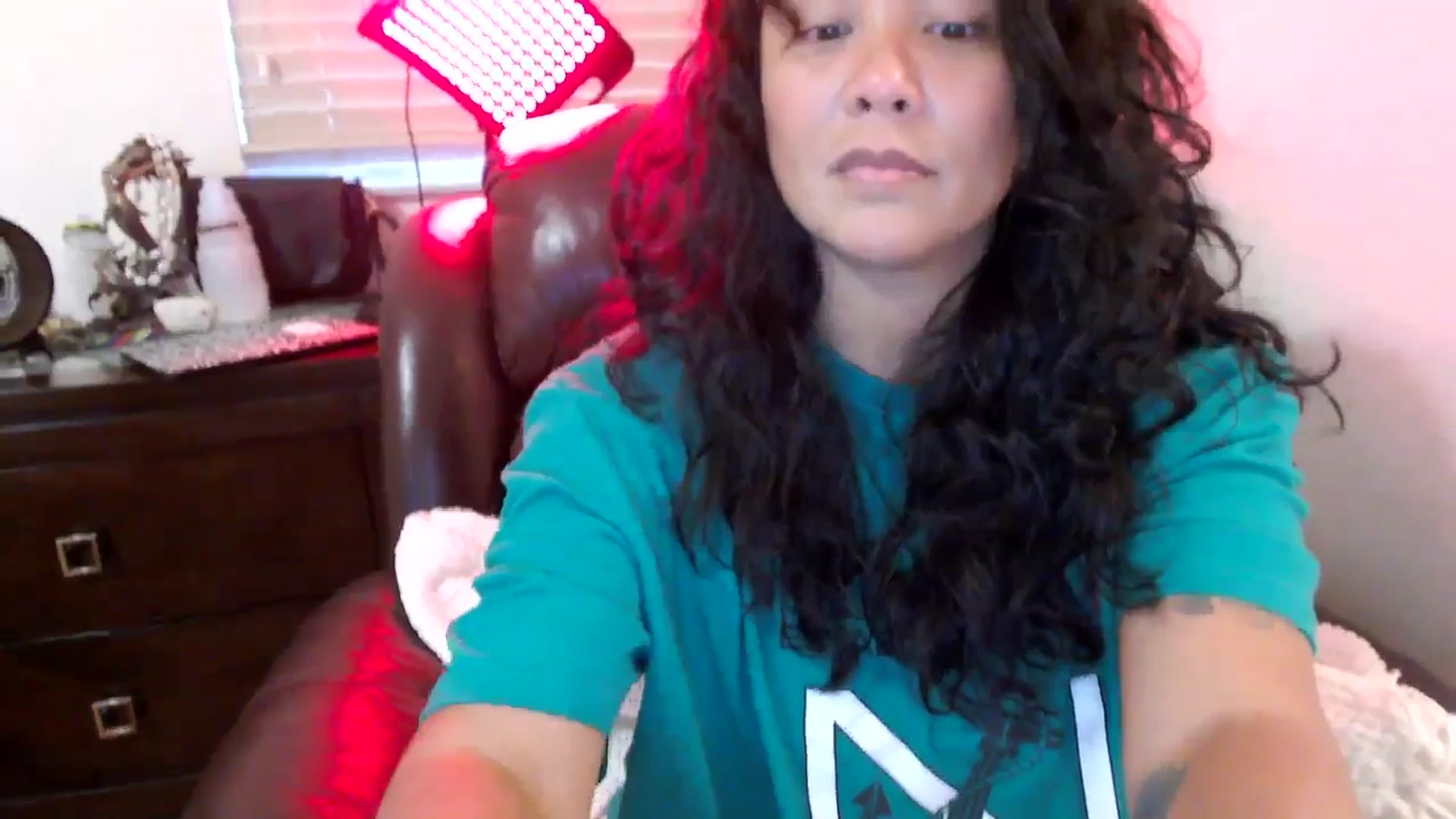 Gallery image thumbnail from MickaylaStar's myfreecams stream on, 08/01/2025, 24:01 image 6 of 20