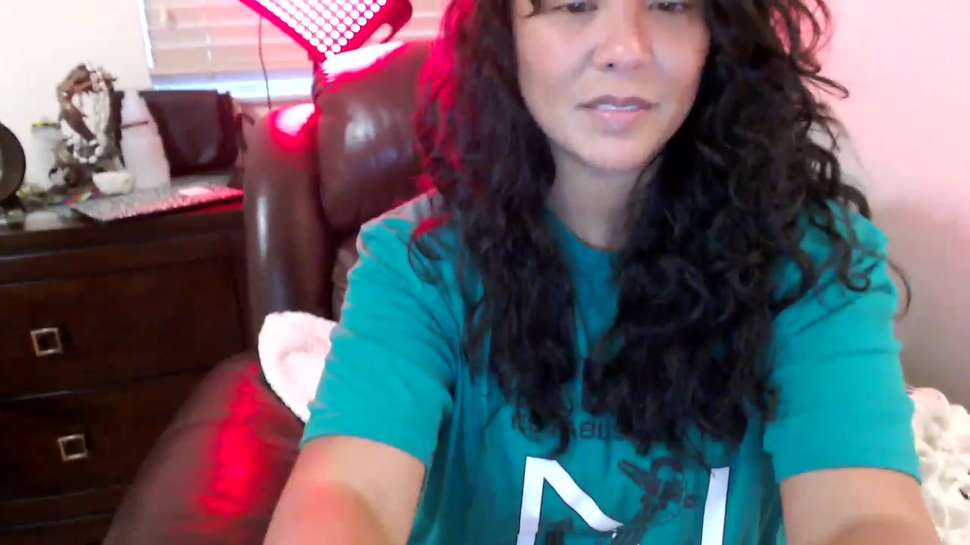 Gallery image thumbnail from MickaylaStar's myfreecams stream on, 08/01/2025, 24:01 image 3 of 20