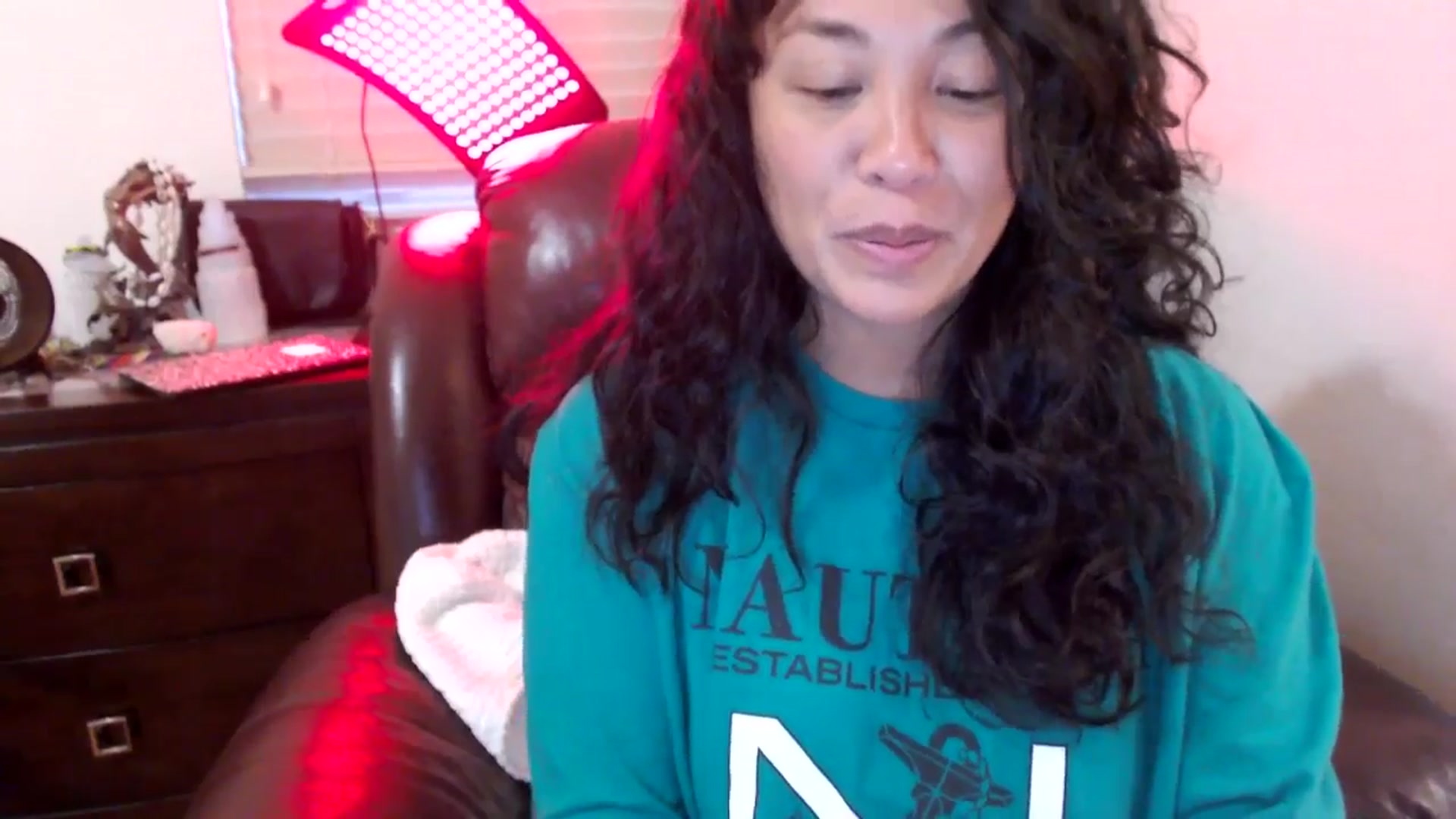 Gallery image thumbnail from MickaylaStar's myfreecams stream on, 08/01/2025, 24:01 image 20 of 20