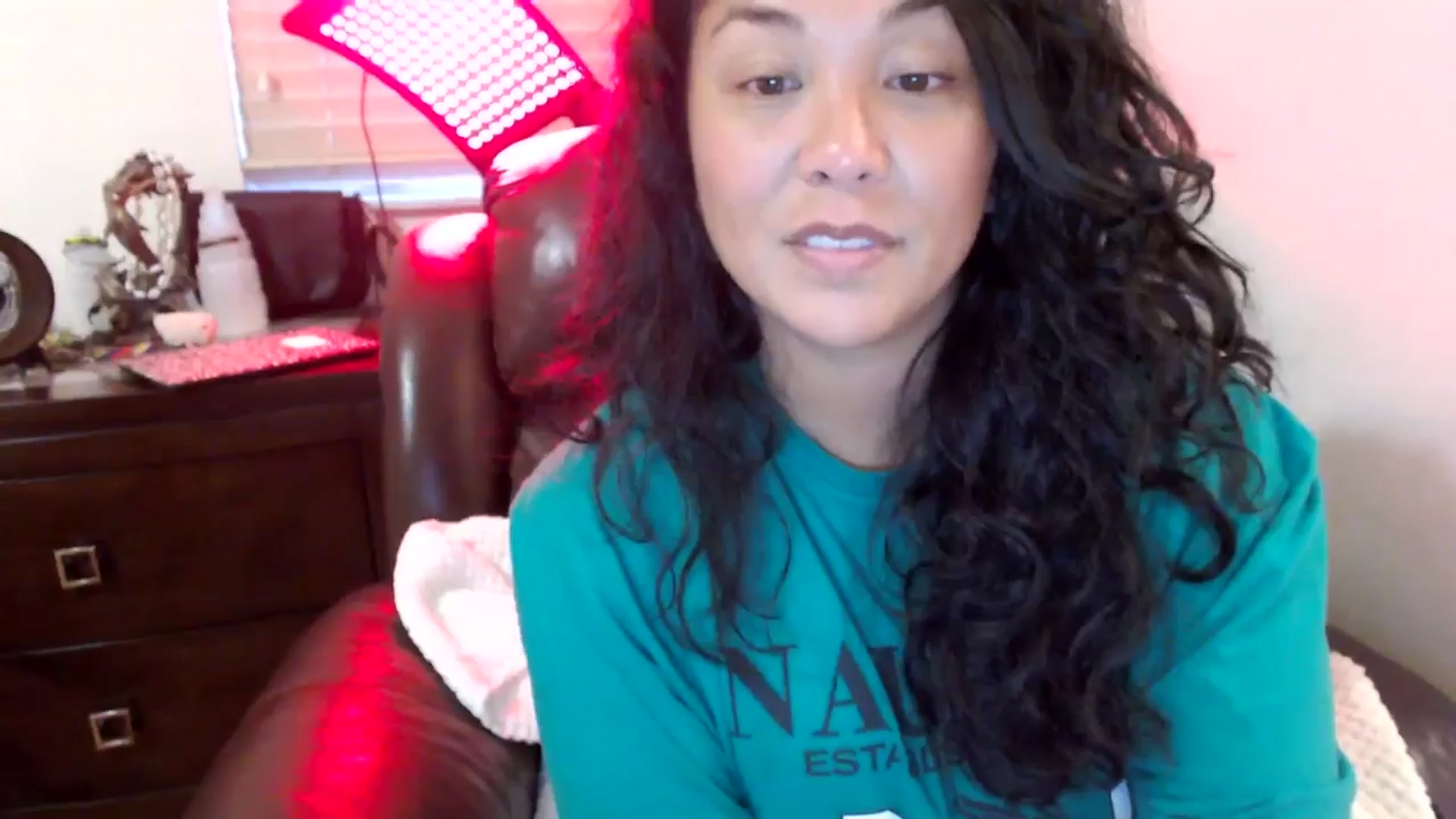 Gallery image thumbnail from MickaylaStar's myfreecams stream on, 08/01/2025, 24:01 image 14 of 20