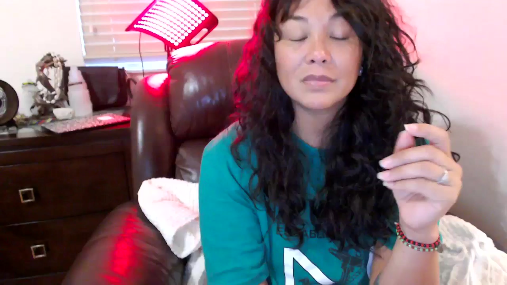 Gallery image thumbnail from MickaylaStar's myfreecams stream on, 08/01/2025, 24:01 image 1 of 20