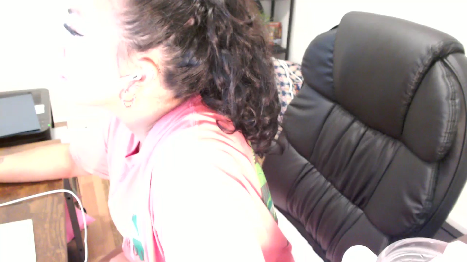 Gallery image thumbnail from MickaylaStar's myfreecams stream on, 08/01/2025, 15:36 image 16 of 20