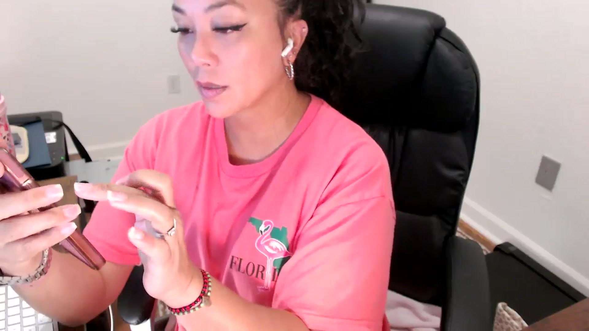 Gallery image thumbnail from MickaylaStar's myfreecams stream on, 08/01/2025, 17:13 image 11 of 20