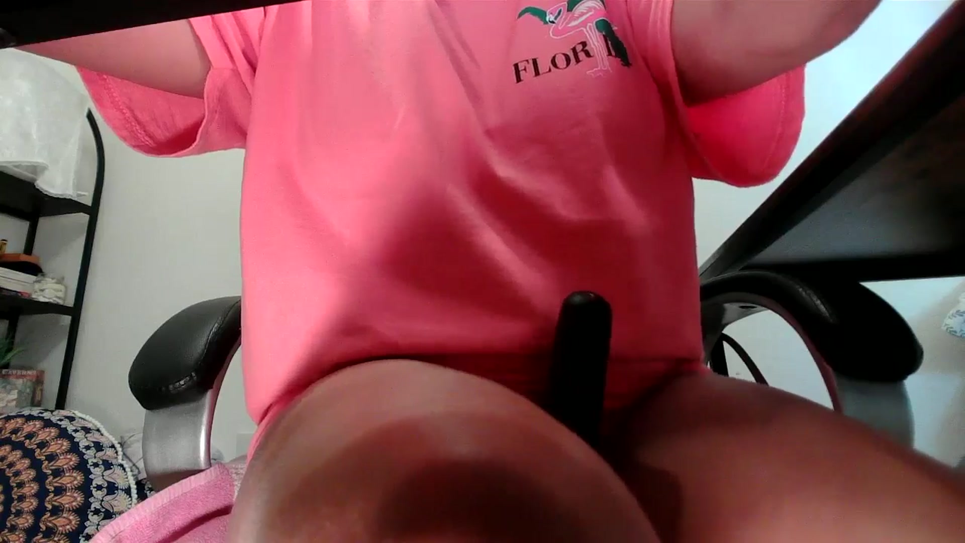 Gallery image thumbnail from MickaylaStar's myfreecams stream on, 08/01/2025, 19:04 image 11 of 20