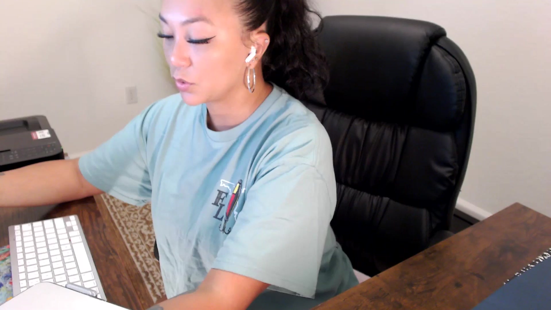 Gallery image thumbnail from MickaylaStar's myfreecams stream on, 08/11/2025, 15:46 image 3 of 20