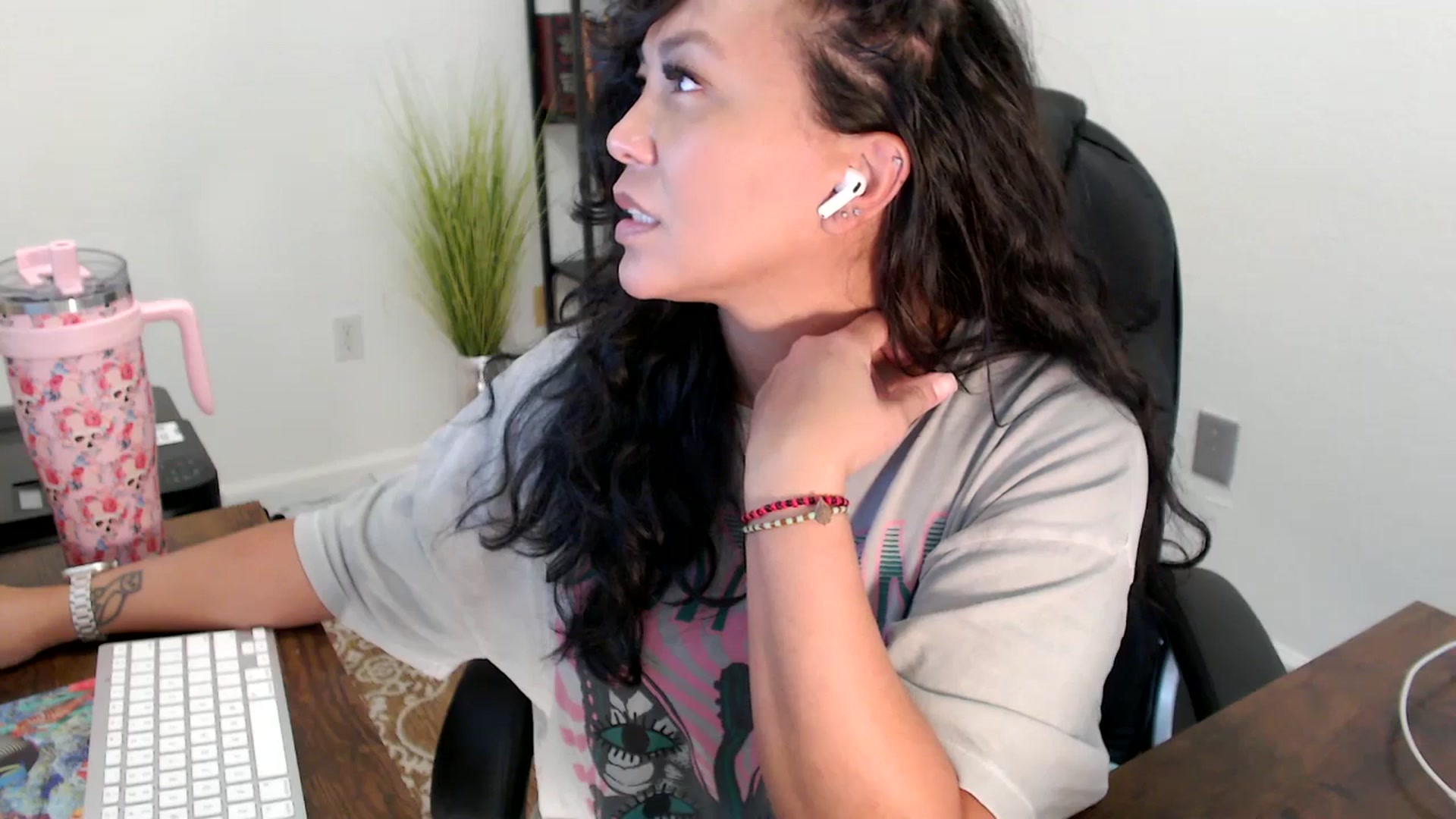Gallery image thumbnail from MickaylaStar's myfreecams stream on, 08/14/2025, 21:09 image 8 of 20