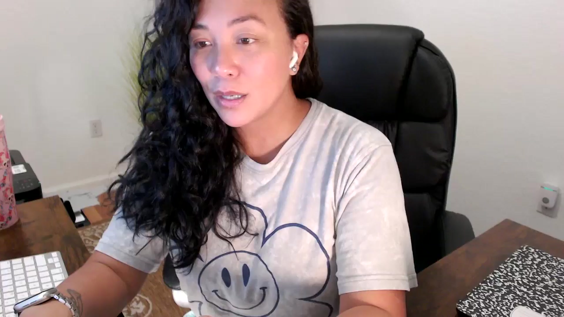 Gallery image thumbnail from MickaylaStar's myfreecams stream on, 08/15/2025, 18:48 image 1 of 20