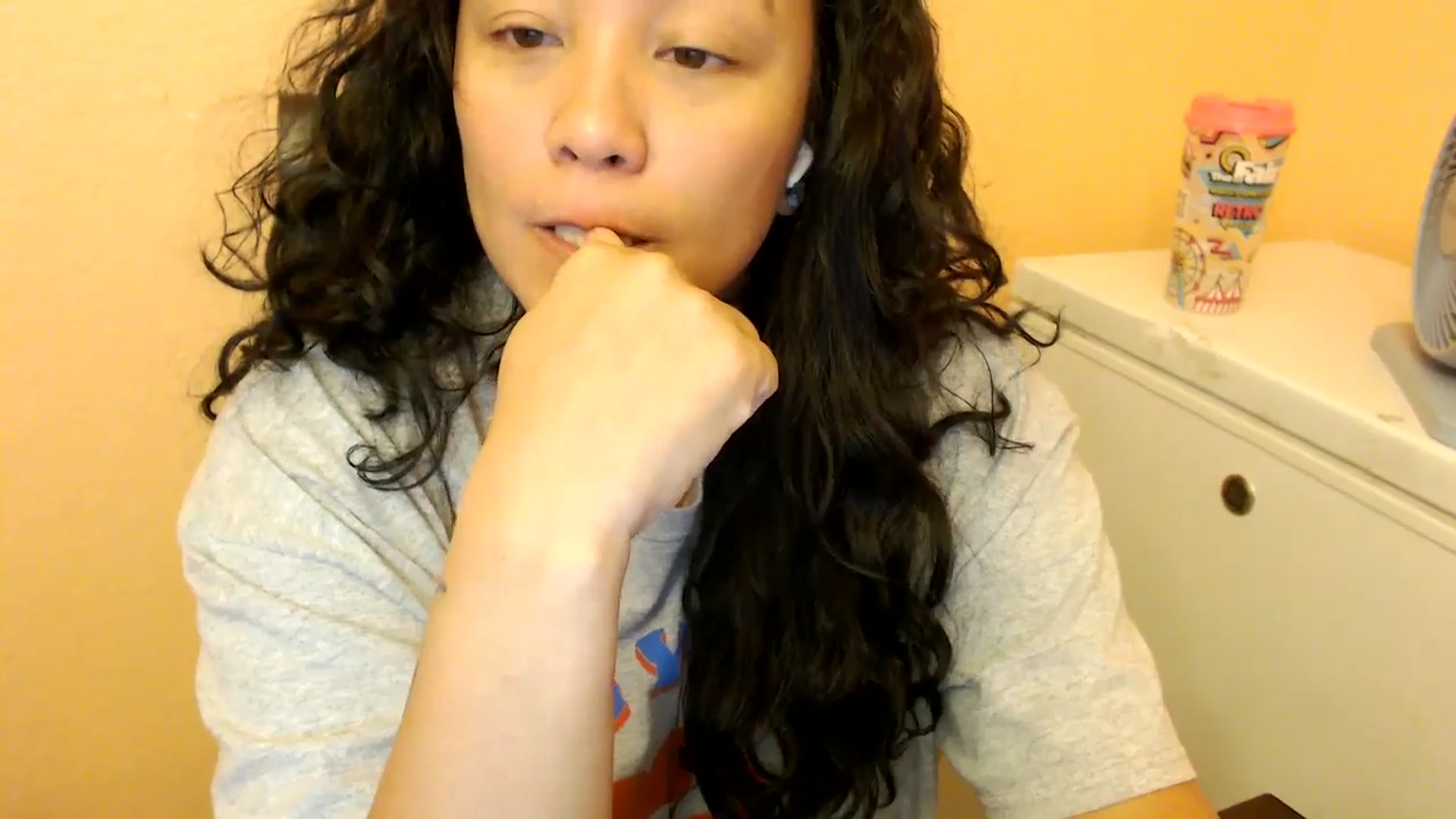 Gallery image thumbnail from MickaylaStar's myfreecams stream on, 08/16/2025, 19:41 image 17 of 20