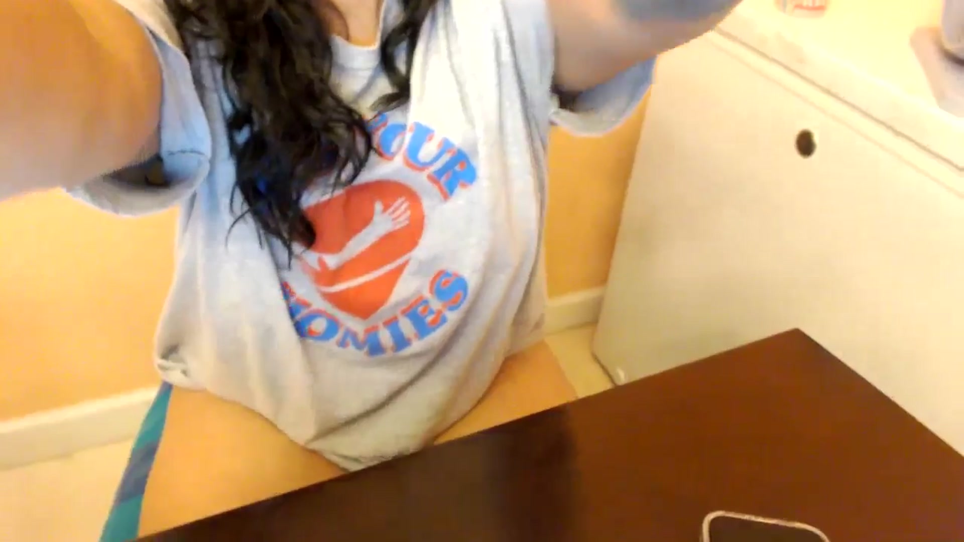 Gallery image thumbnail from MickaylaStar's myfreecams stream on, 08/16/2025, 20:59 image 19 of 20