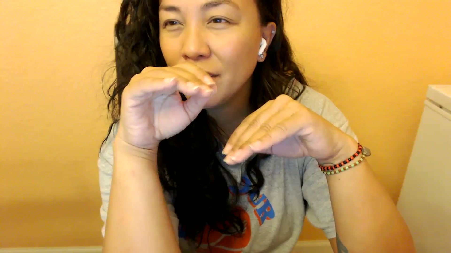 Gallery image thumbnail from MickaylaStar's myfreecams stream on, 08/16/2025, 21:46 image 14 of 20