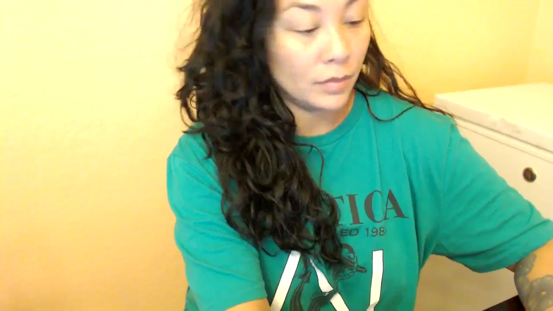 Gallery image thumbnail from MickaylaStar's myfreecams stream on, 08/17/2025, 17:07 image 10 of 20