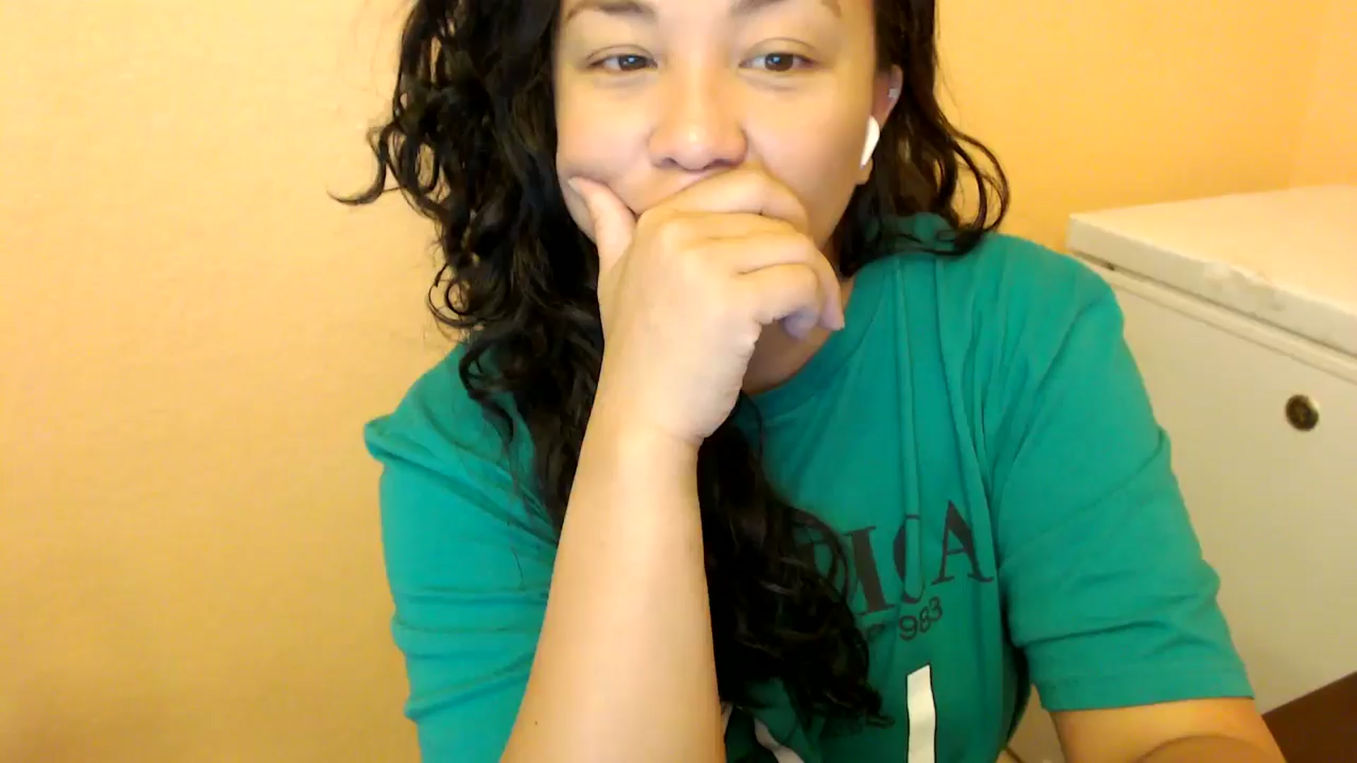 Gallery image thumbnail from MickaylaStar's myfreecams stream on, 08/17/2025, 17:07 image 1 of 20